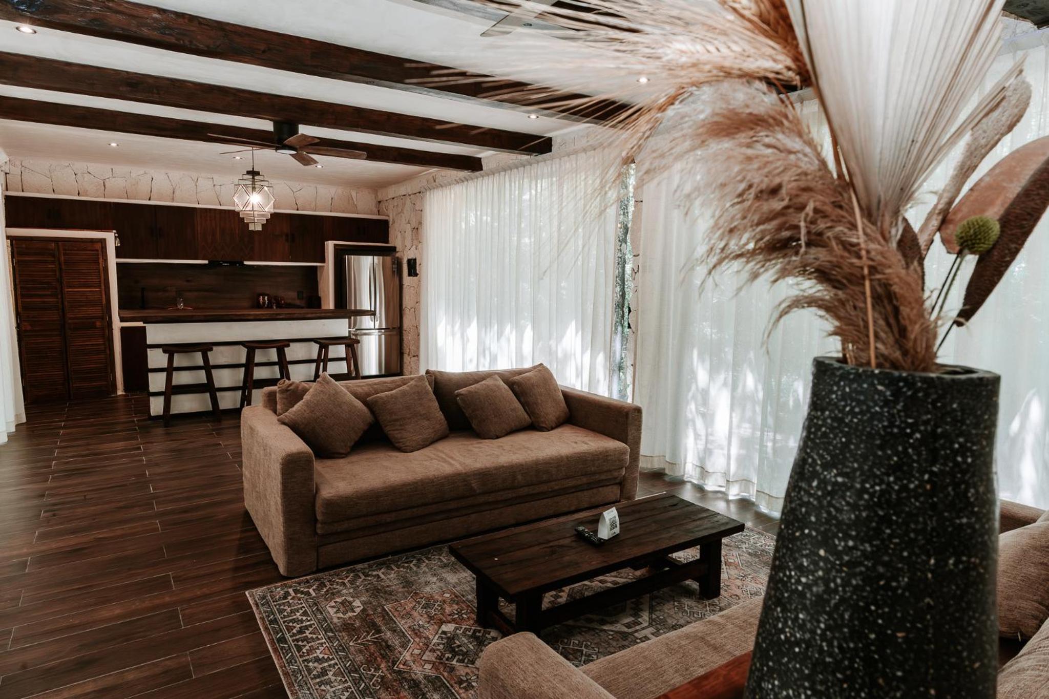 Two-Bedroom Villa - Photo 31