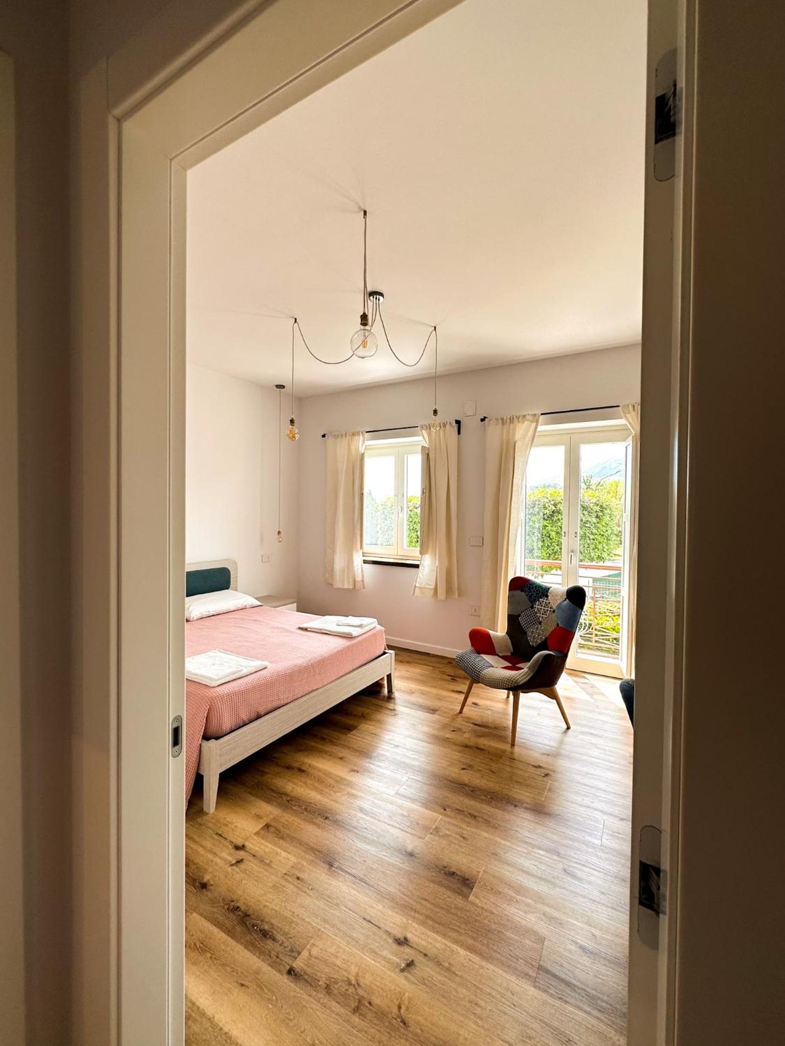 Deluxe Room - Photo 17