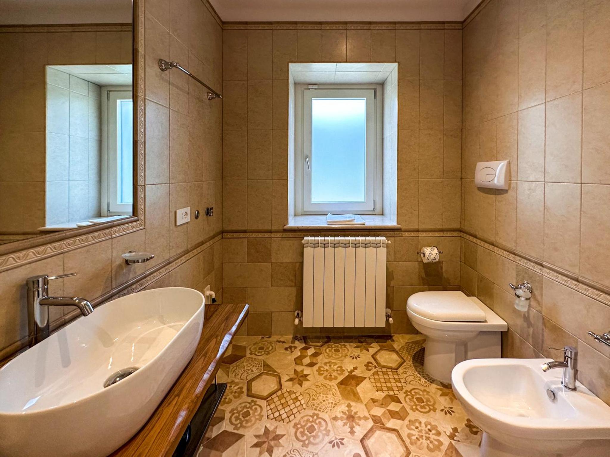 Standard Double Room - Photo 19