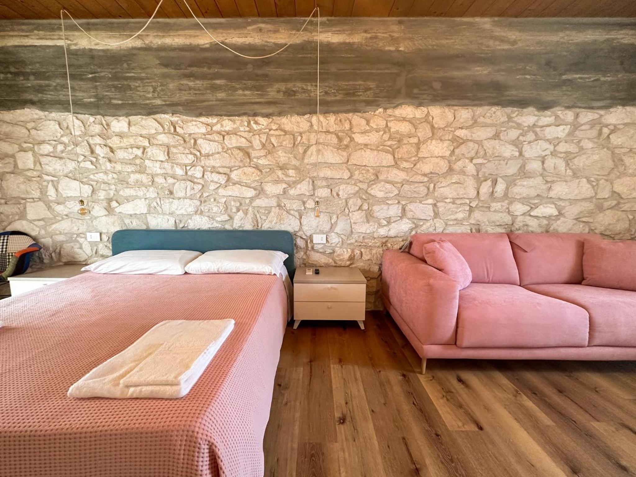 Superior Double Room - Photo 4