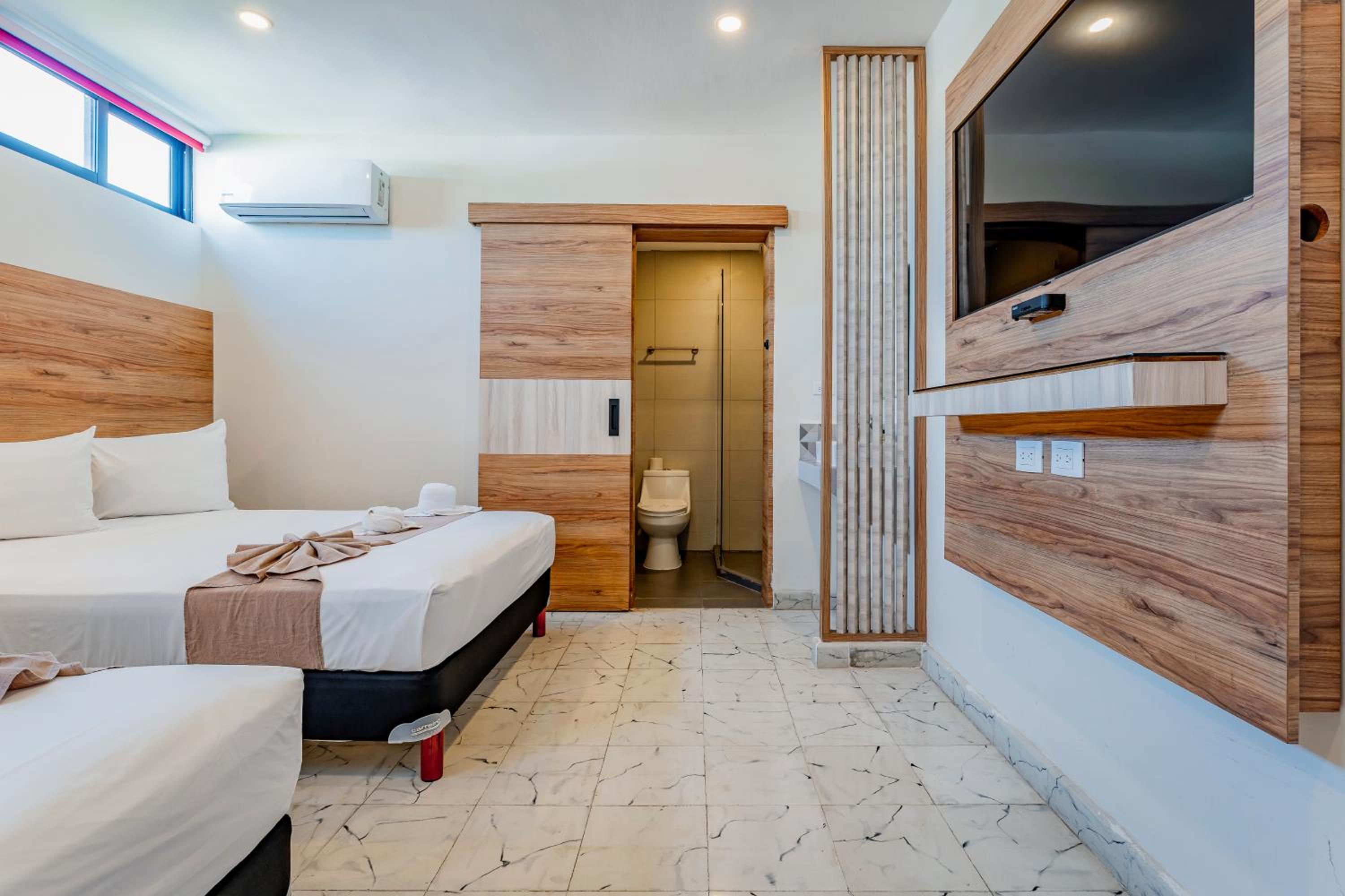 Deluxe Double Room - Photo 4