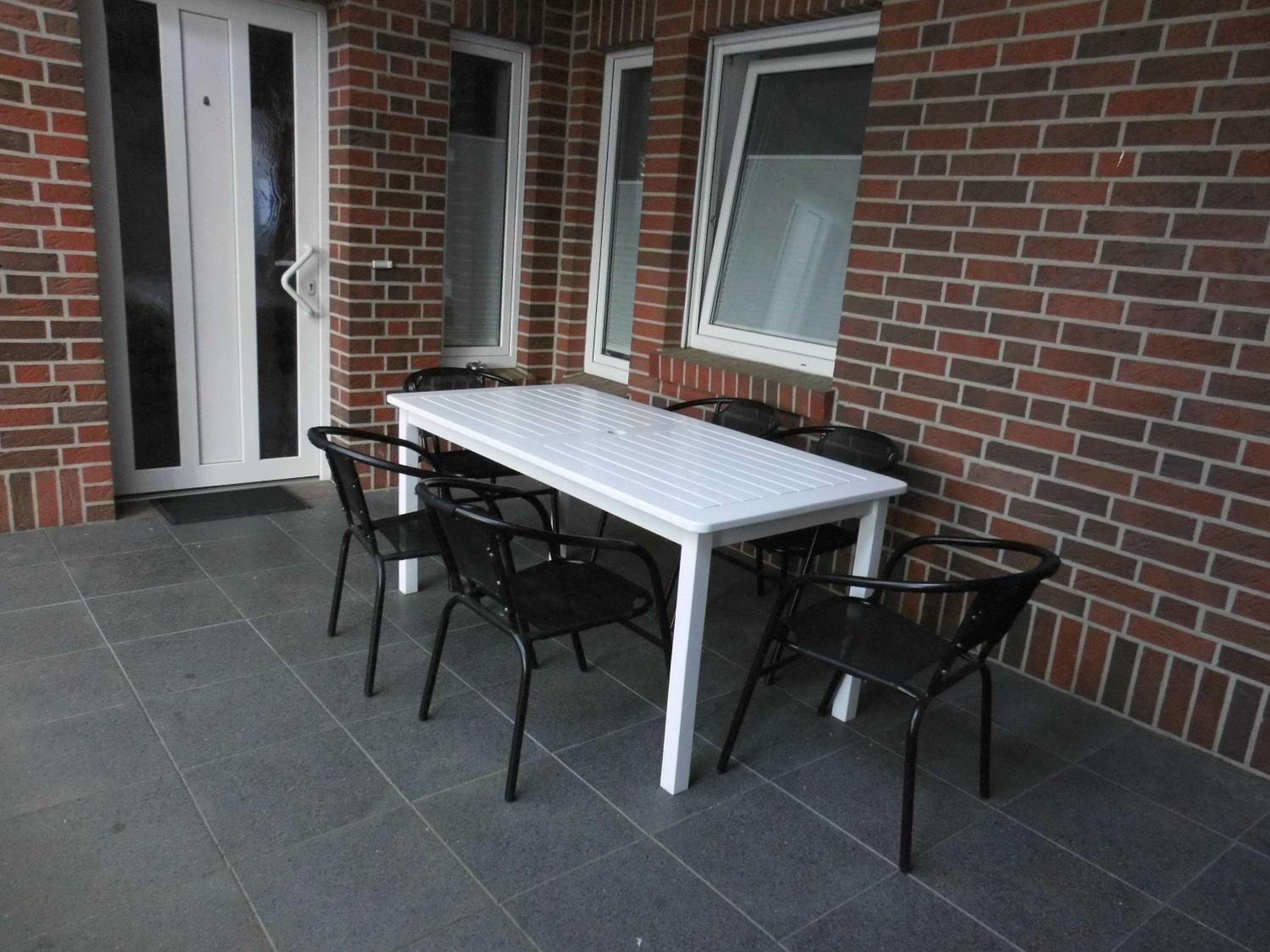 Apartment - Ground Floor photo 2