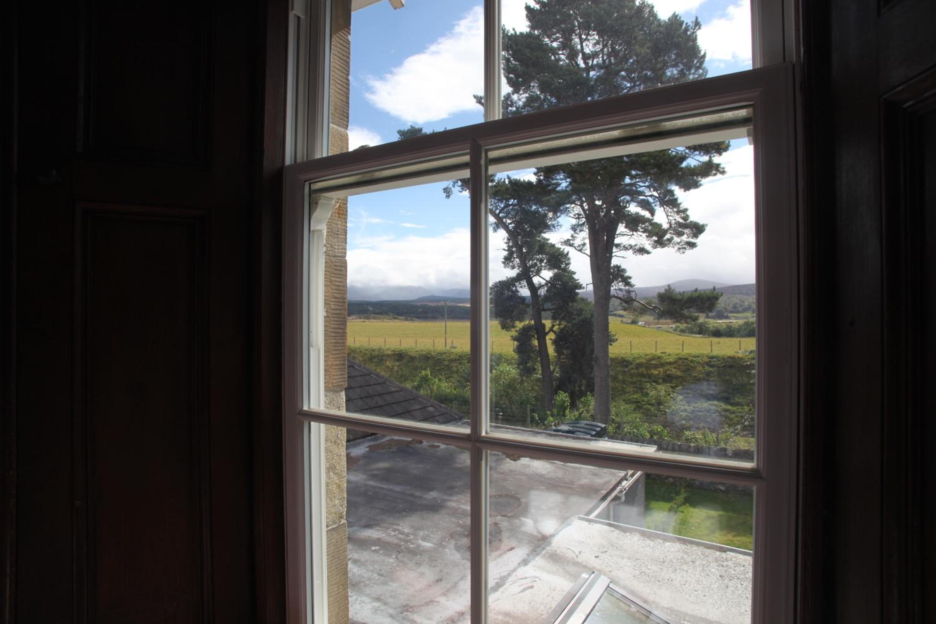 Standard Twin Room with Garden View - Photo 5