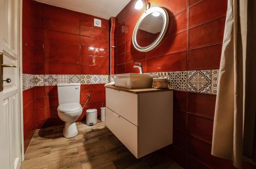 One-Bedroom House - Photo 3
