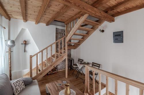 One-Bedroom House - Photo 17