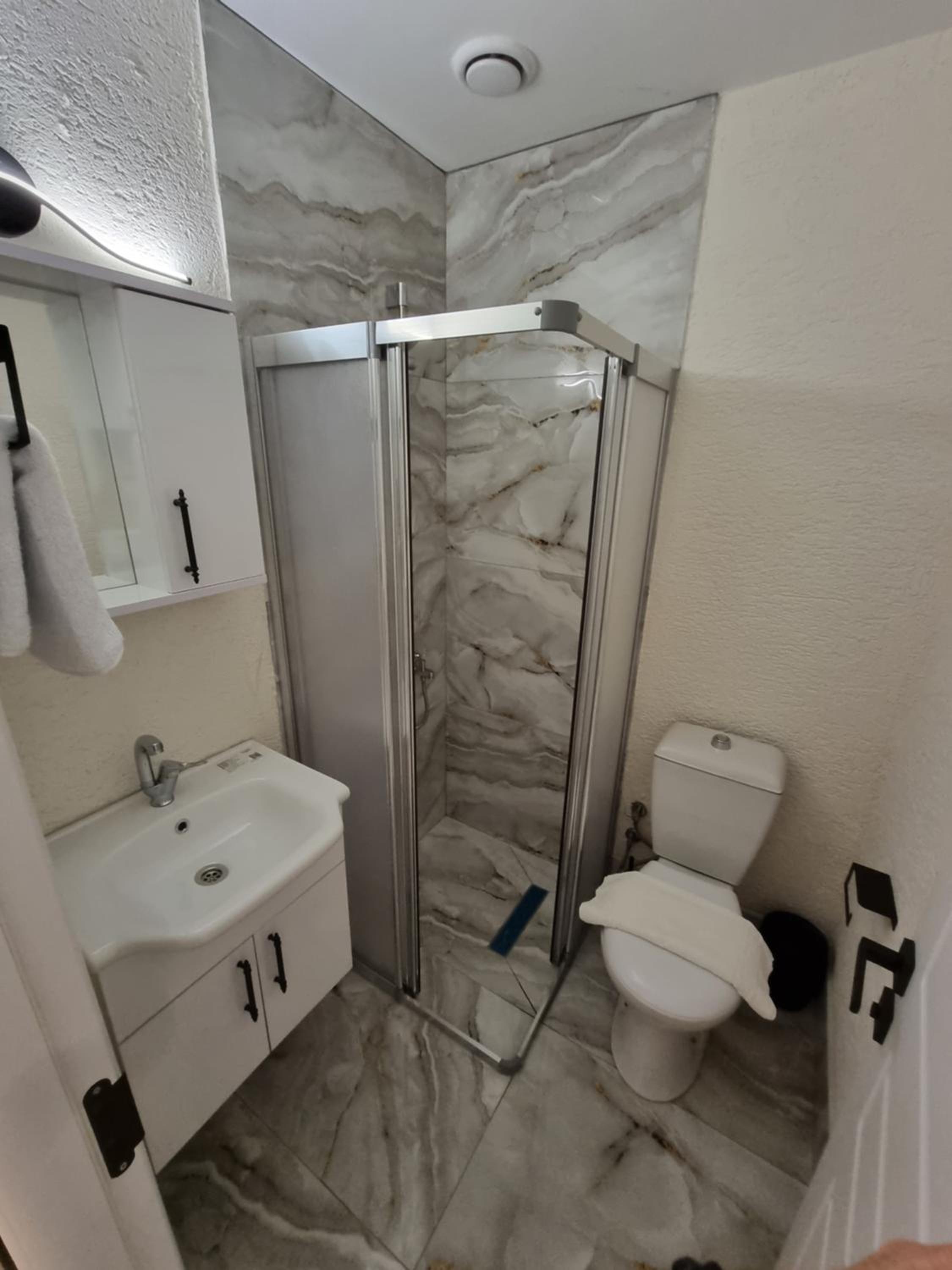 Budget Double Room photo 2