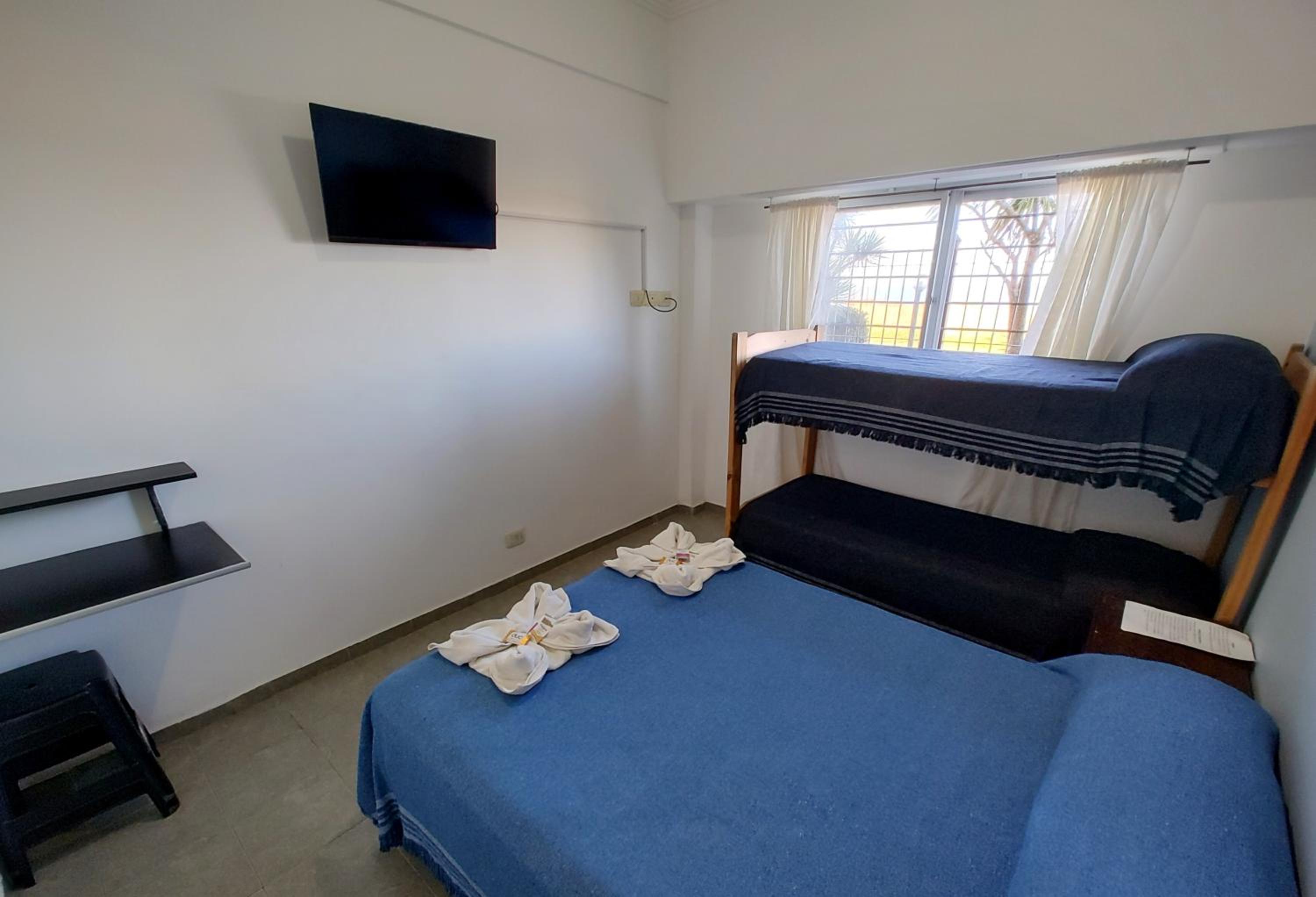 Quadruple Room with Private Bathroom