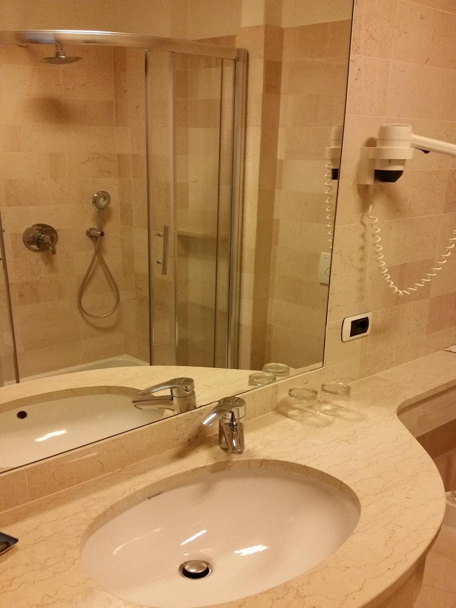 Comfort Double Room - Photo 8
