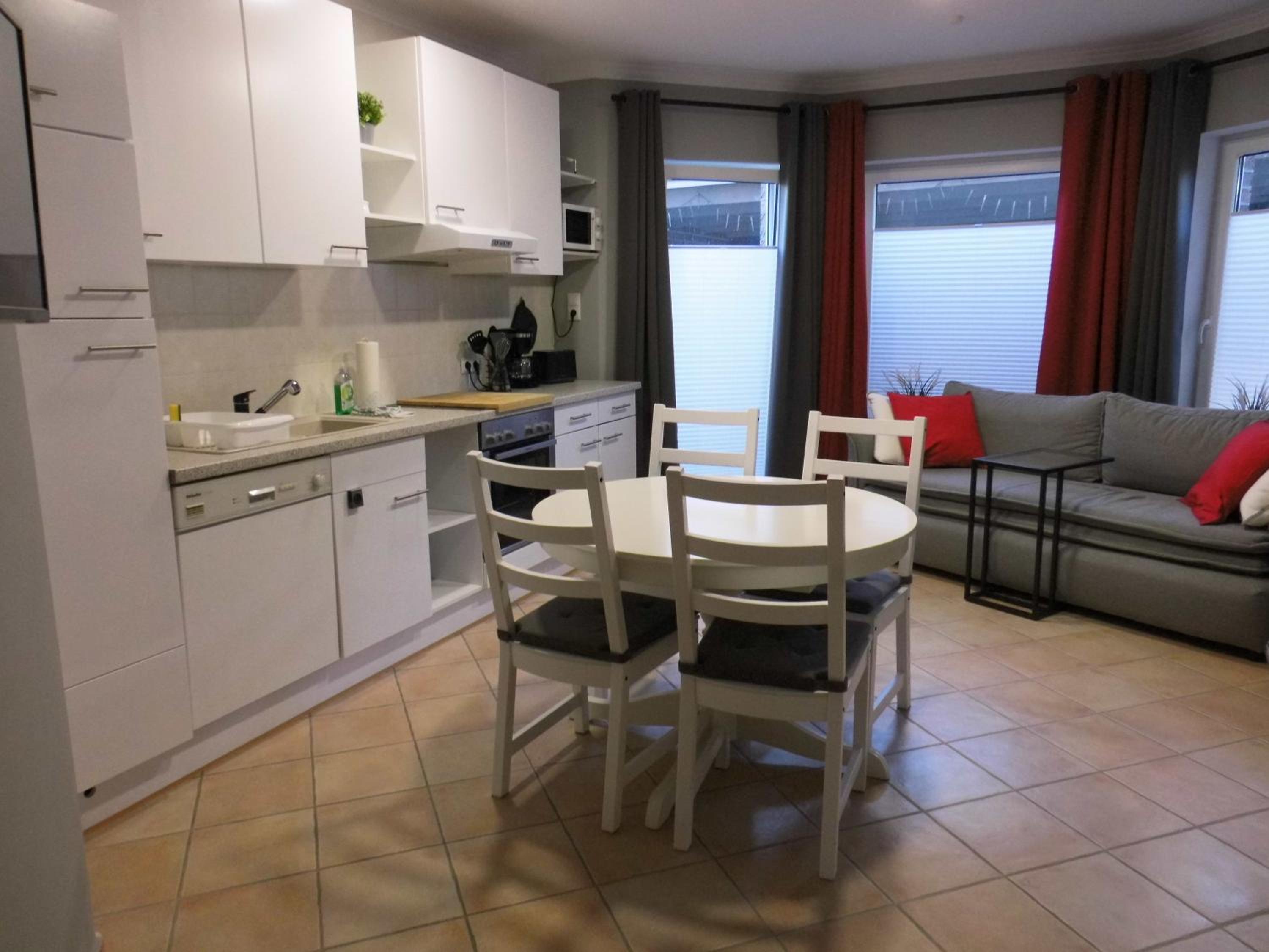 Apartment - Ground Floor photo 3