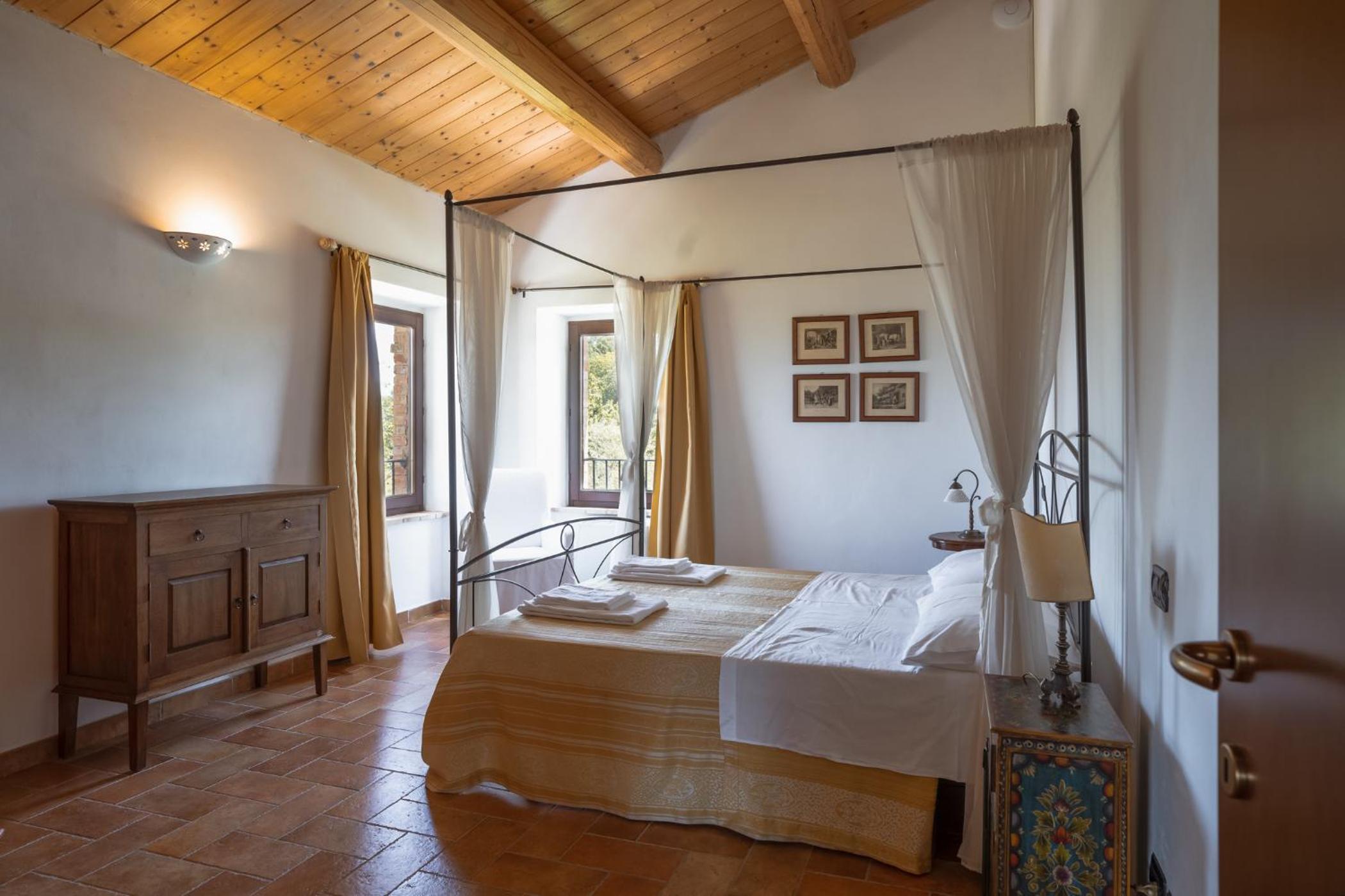 Villa photo 1