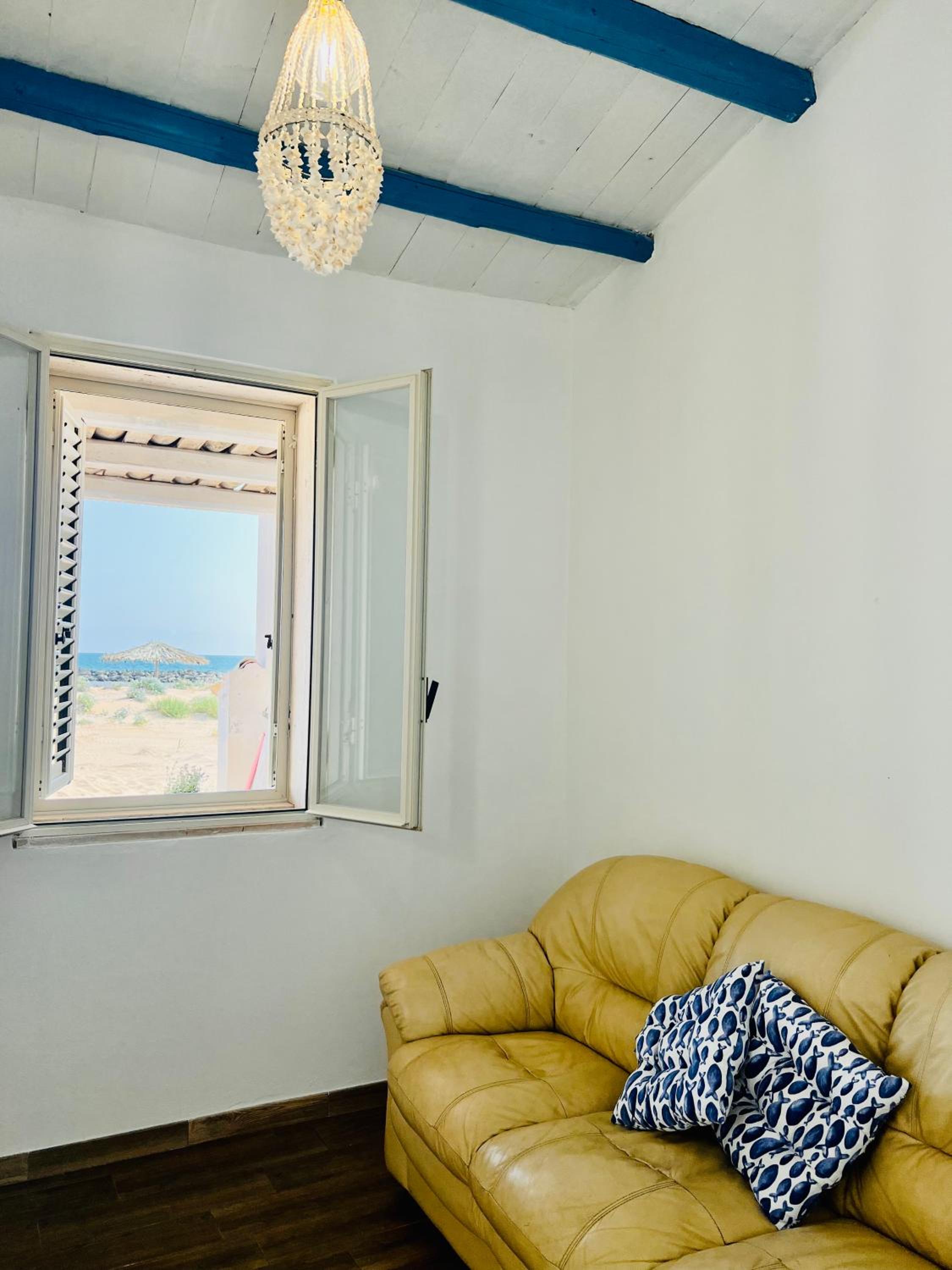 One-Bedroom House photo 2