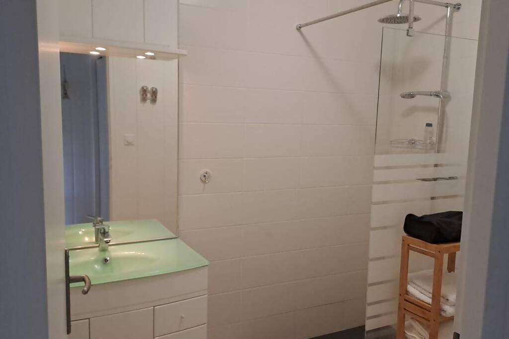 Two-Bedroom House photo 3