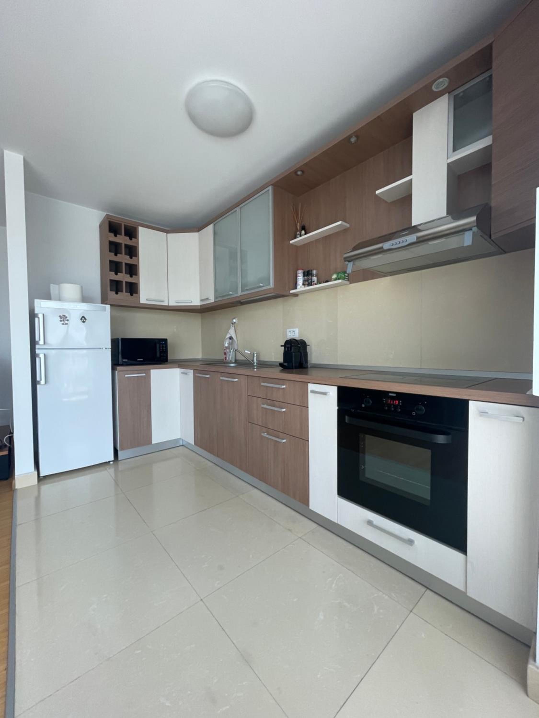 One-Bedroom Apartment - Photo 13