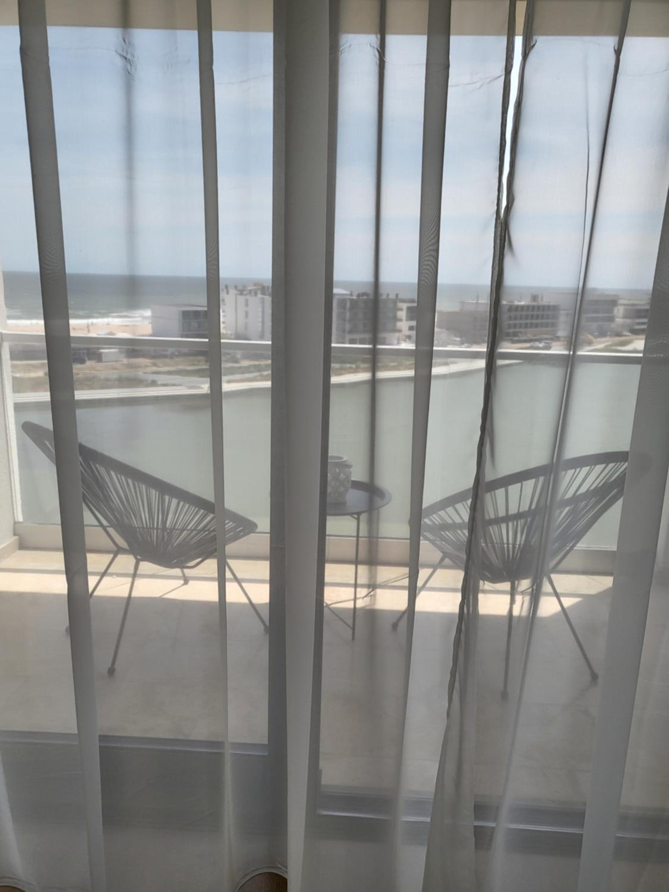 Apartment with Sea View photo 2