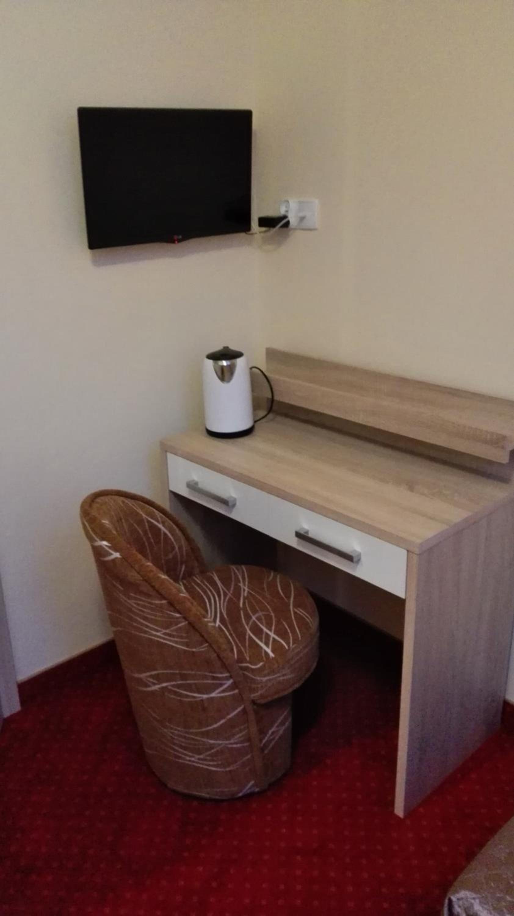 Single Room photo 2