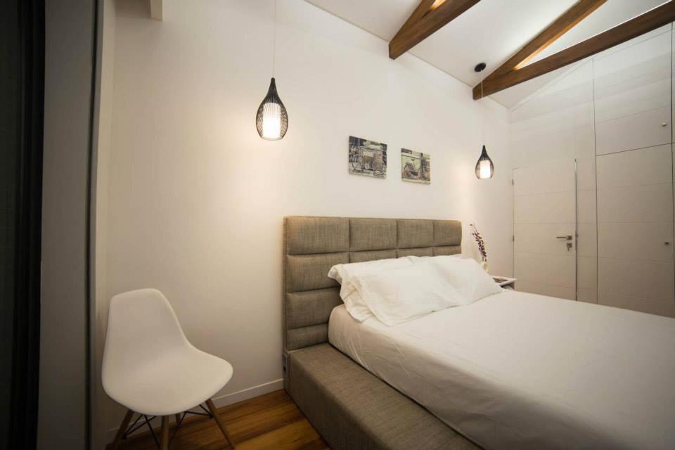 Three-Bedroom House photo 2