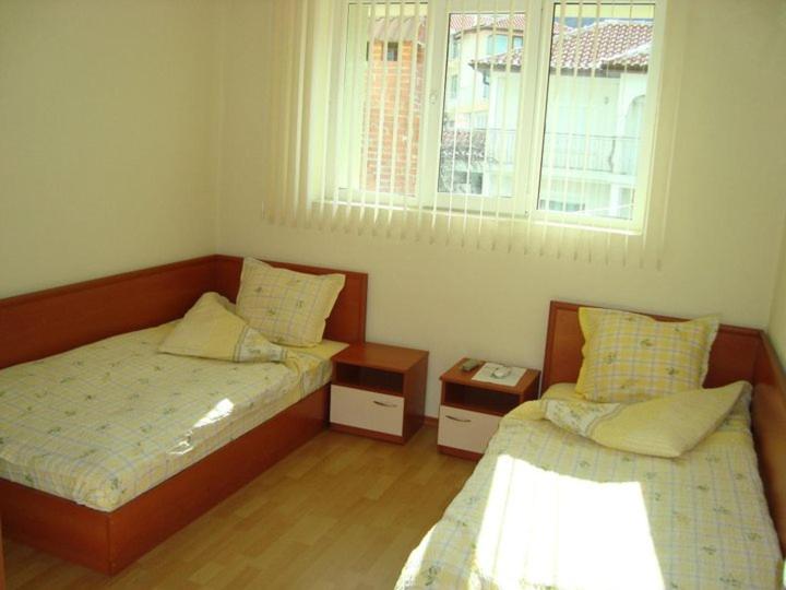 Budget Twin Room photo 2