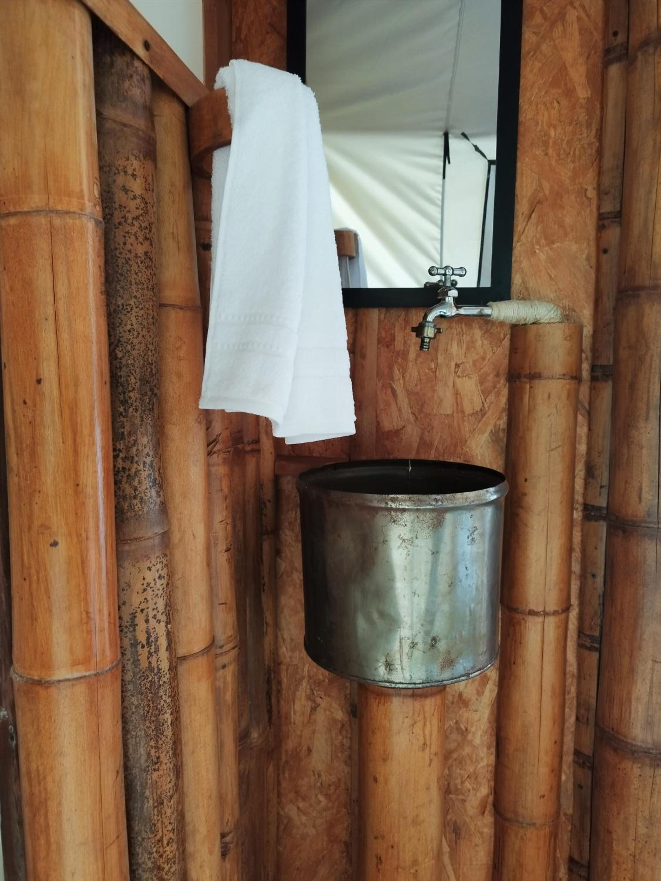 Superior Bungalow photo 3