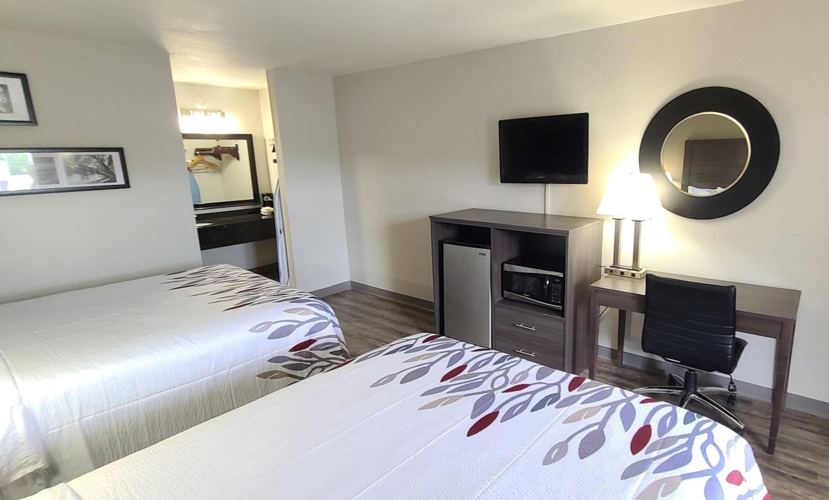 Deluxe Room with Two Queen Beds Non-Smoking - Photo 1