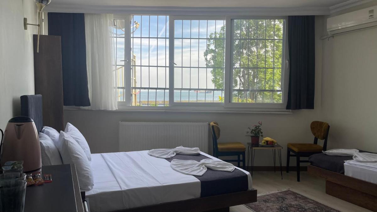 Deluxe Double Room with Sea View photo 1