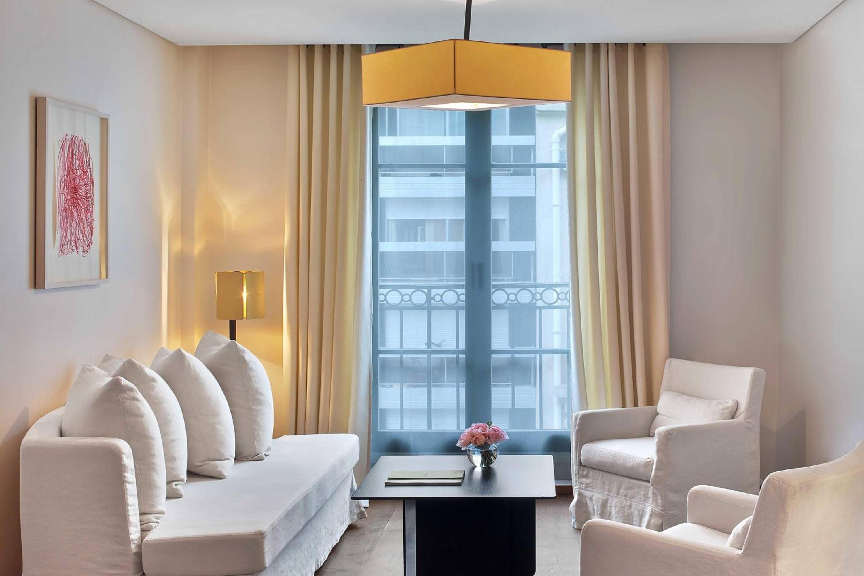 Junior Suite, Junior Suite, 1 King