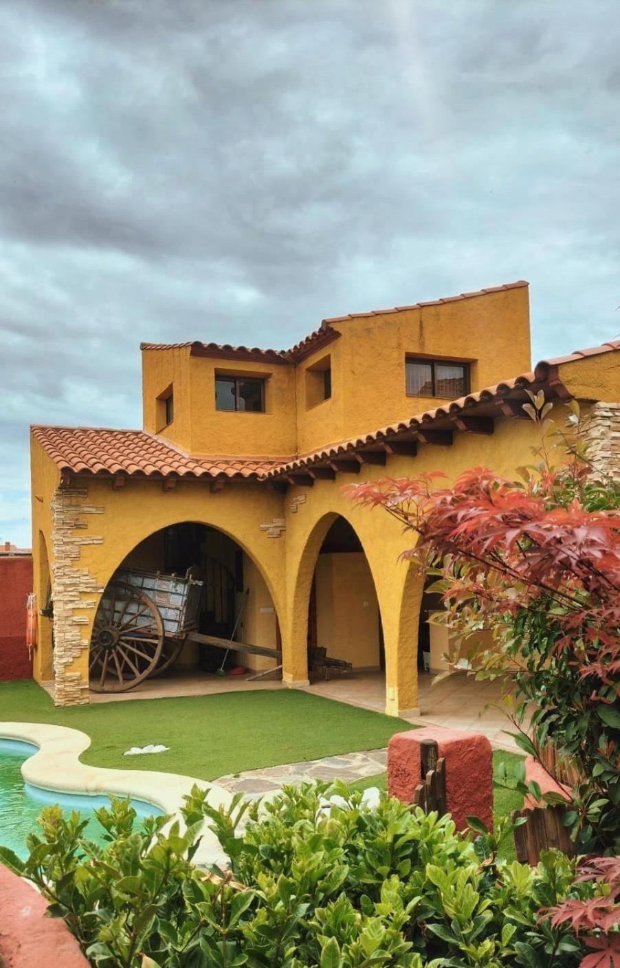 Three-Bedroom Villa photo 2