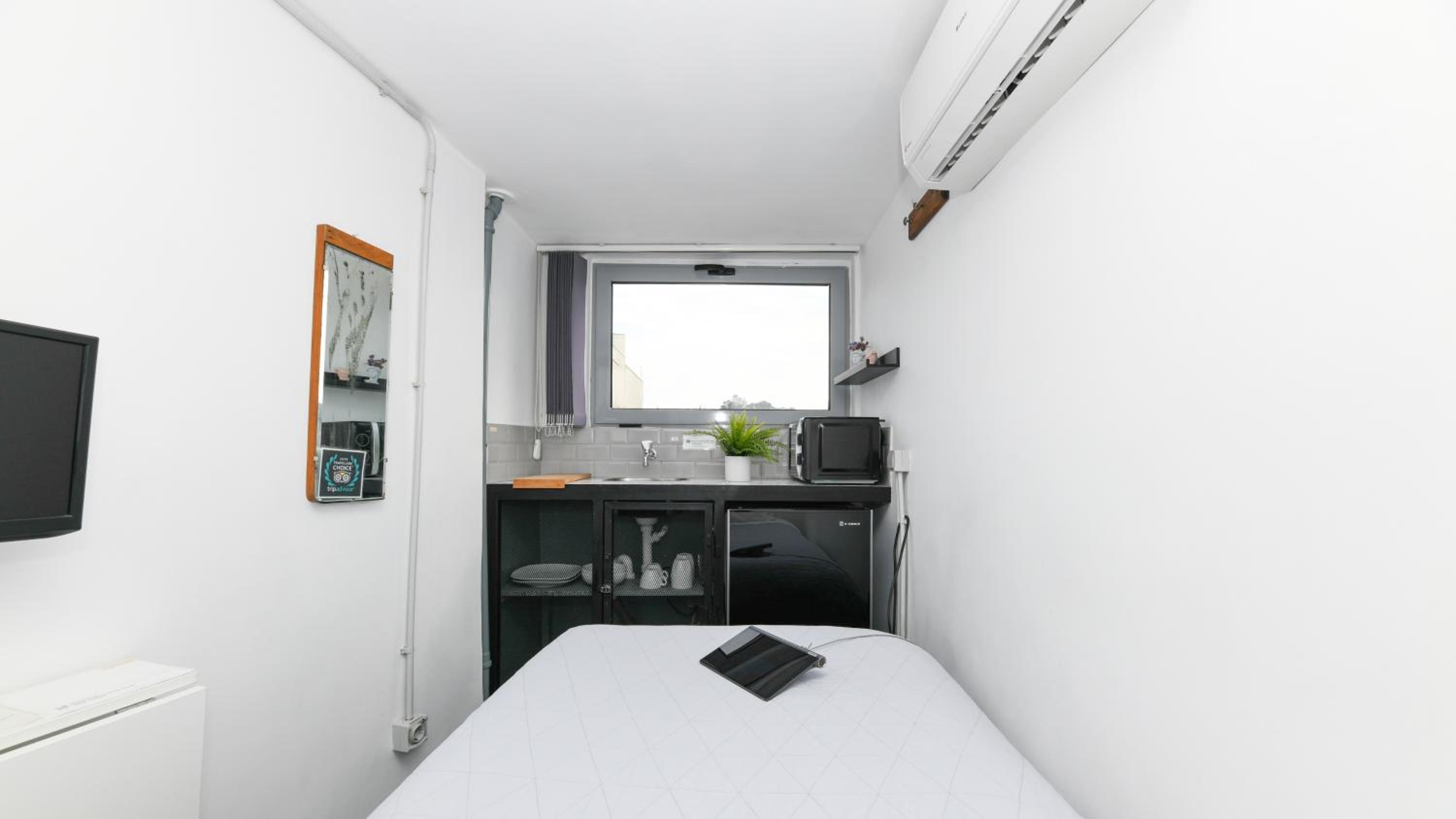 Single Room with Private External Bathroom