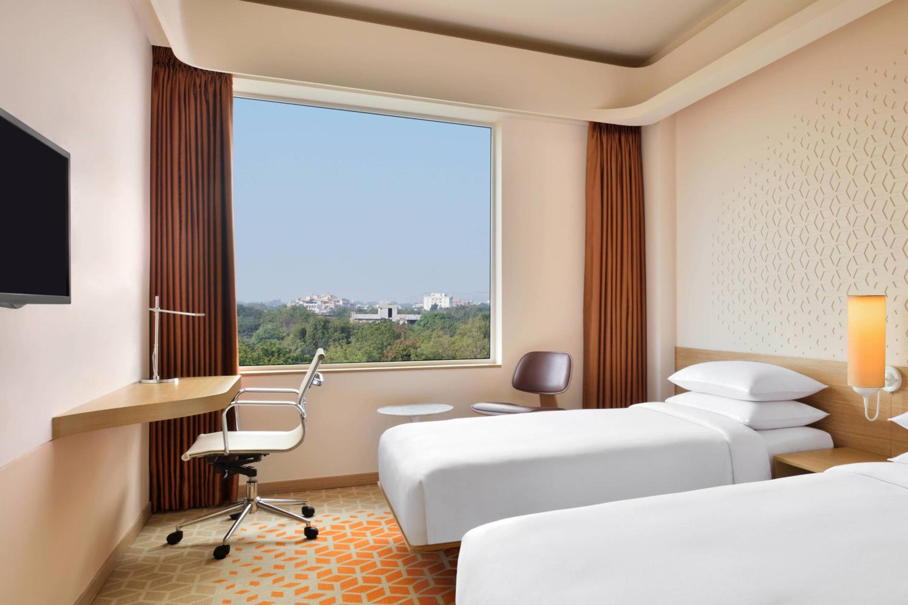 Superior Room, 2 Single Beds - 10% Discount on F& soft B, Early Check-in & Late Check-out Subject to Availability