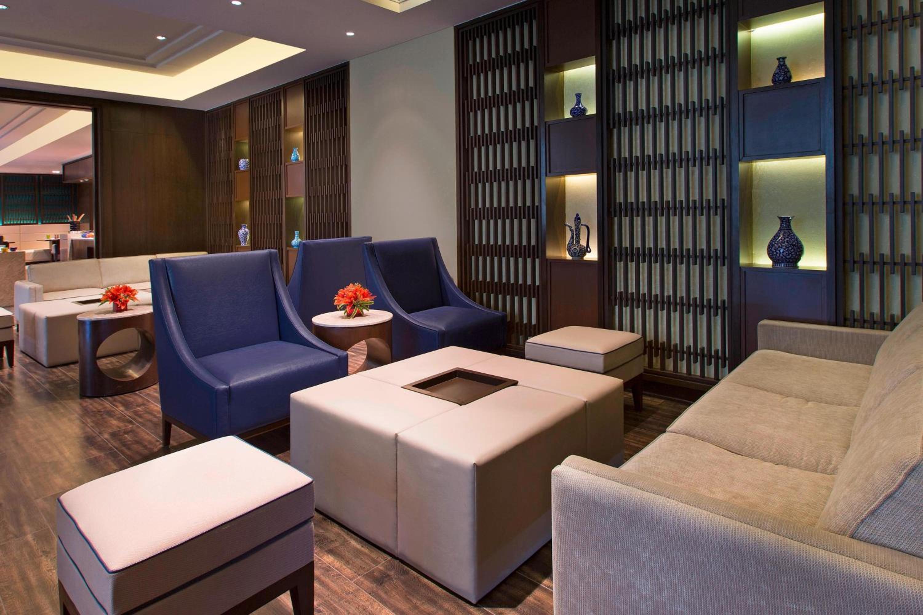 Sheraton Club-Twin Bed – Lounge access with 02hrs happy hours Sheraton Club-Twin Bed – Lounge access with 02hrs happy hours
