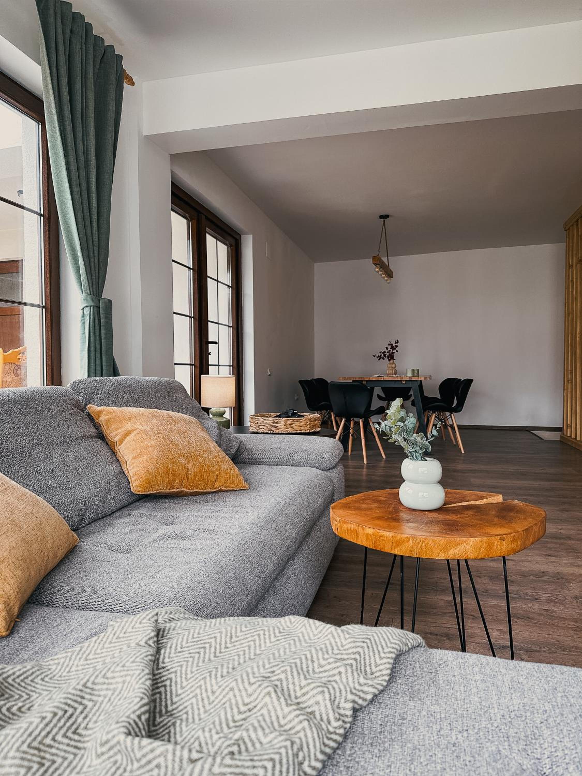 Three-Bedroom House photo 1