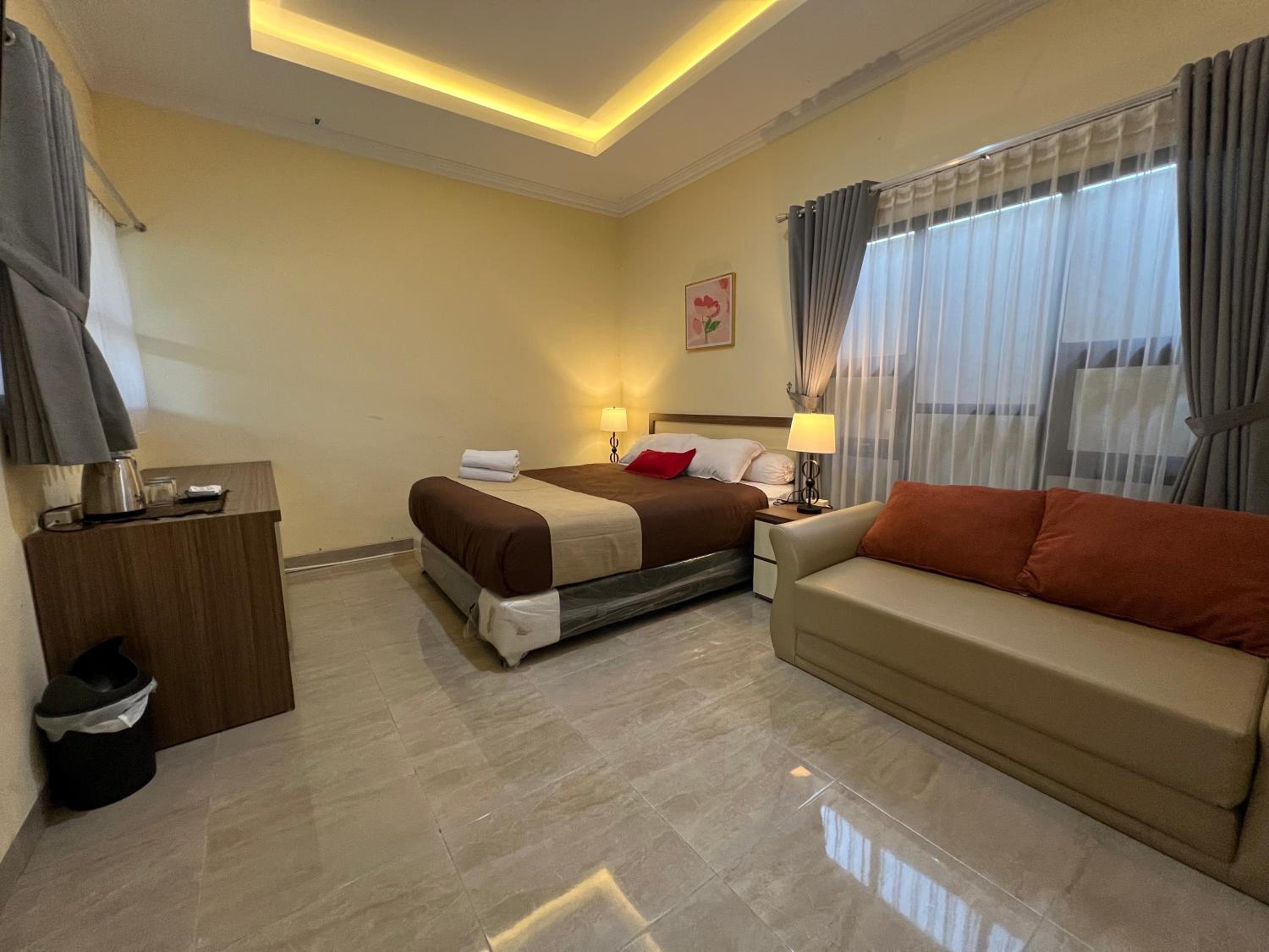 One-Bedroom Apartment - Photo 10