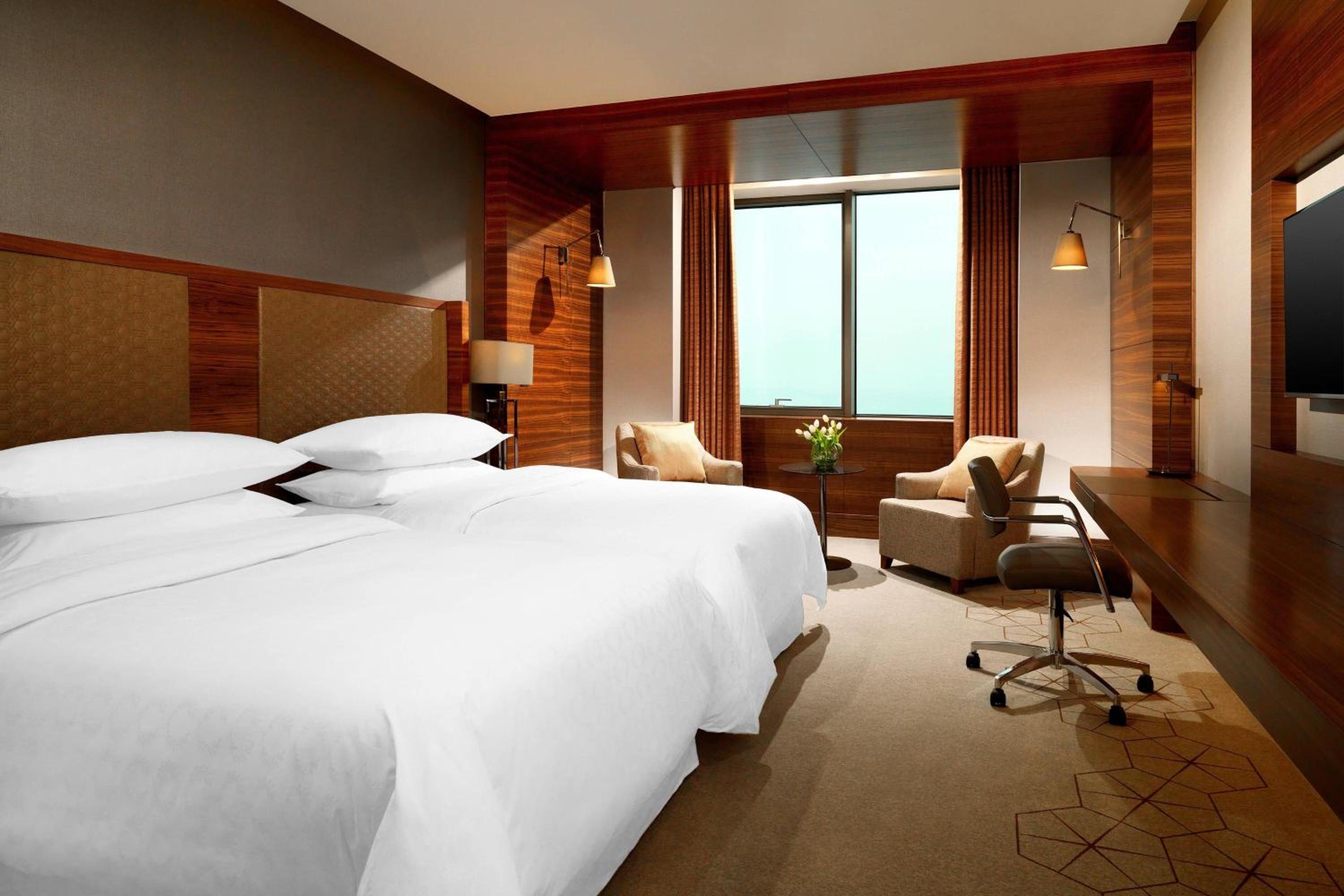 Deluxe Room with Twin Beds - Sea View