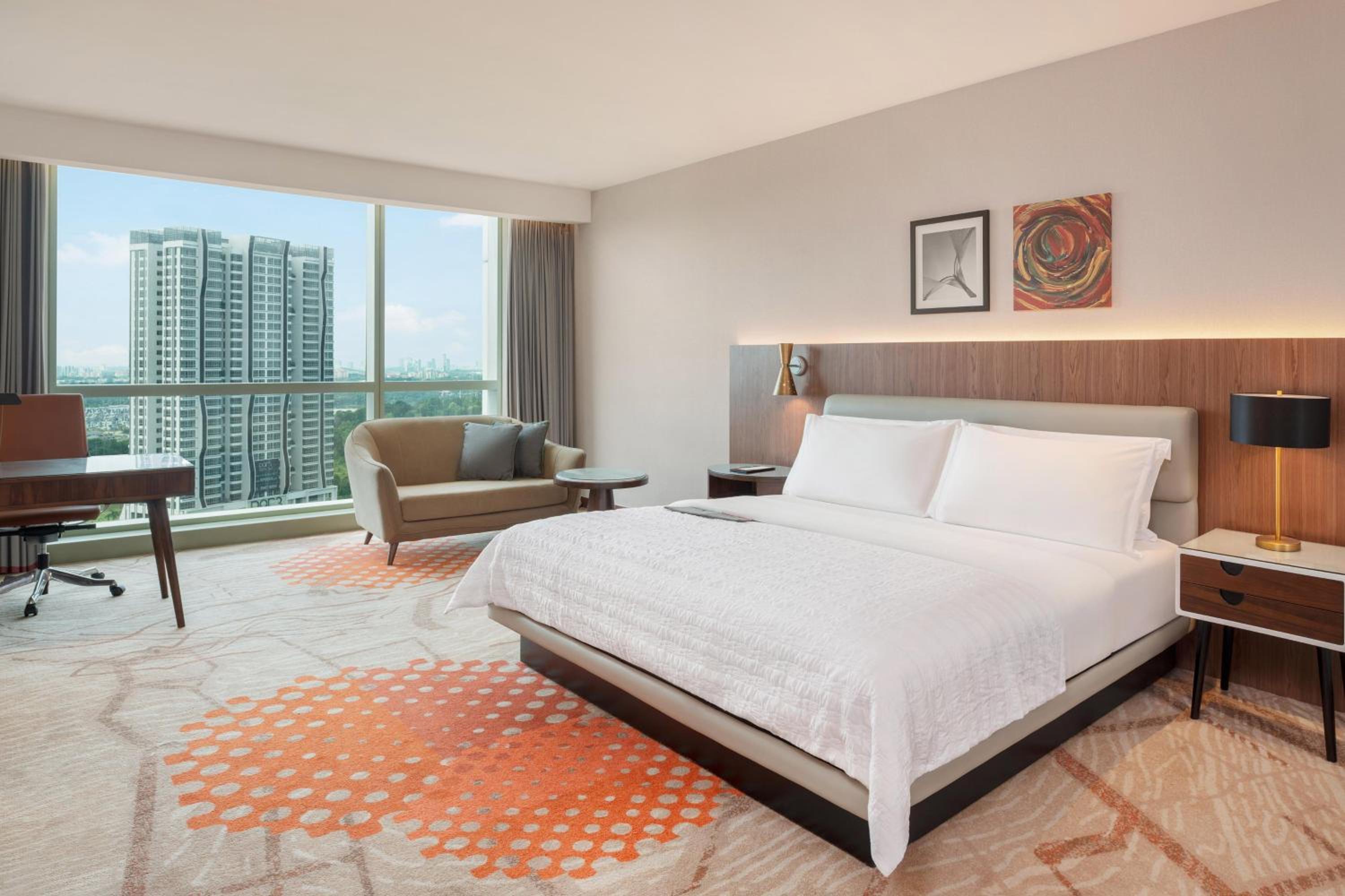 1 King Bed, Club Lounge Access, Guest Room photo 1