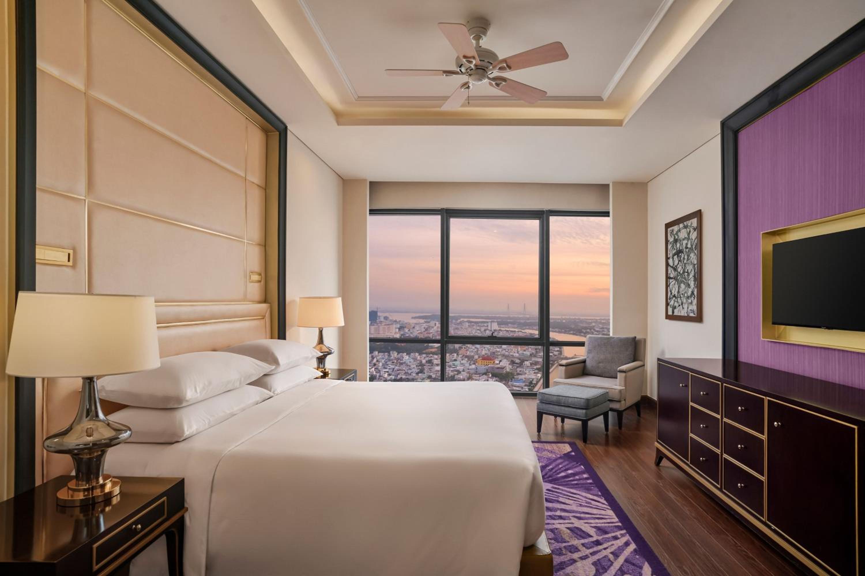 King Room with River View photo 1