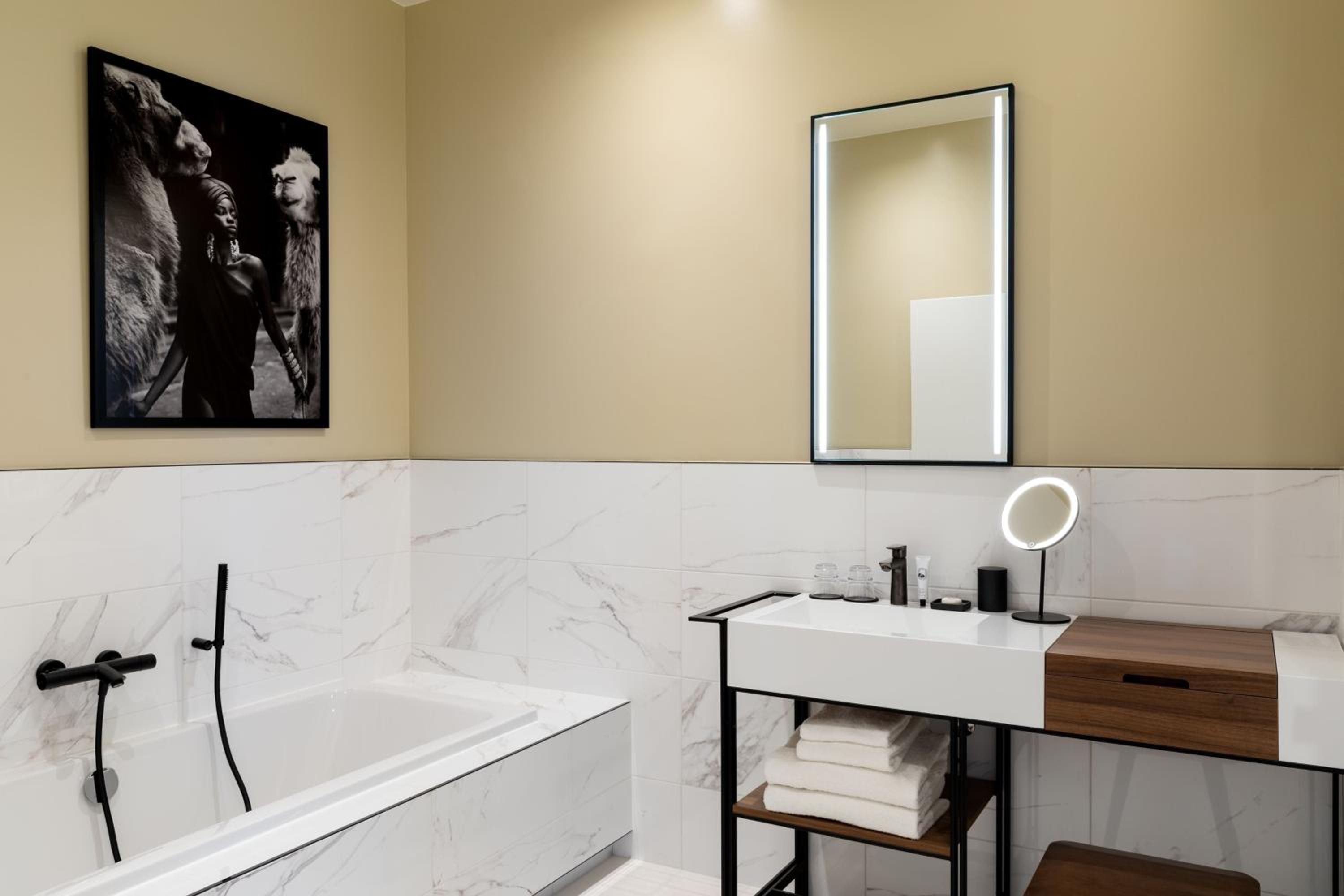 Brilliant Diamond Suite - Photo 4