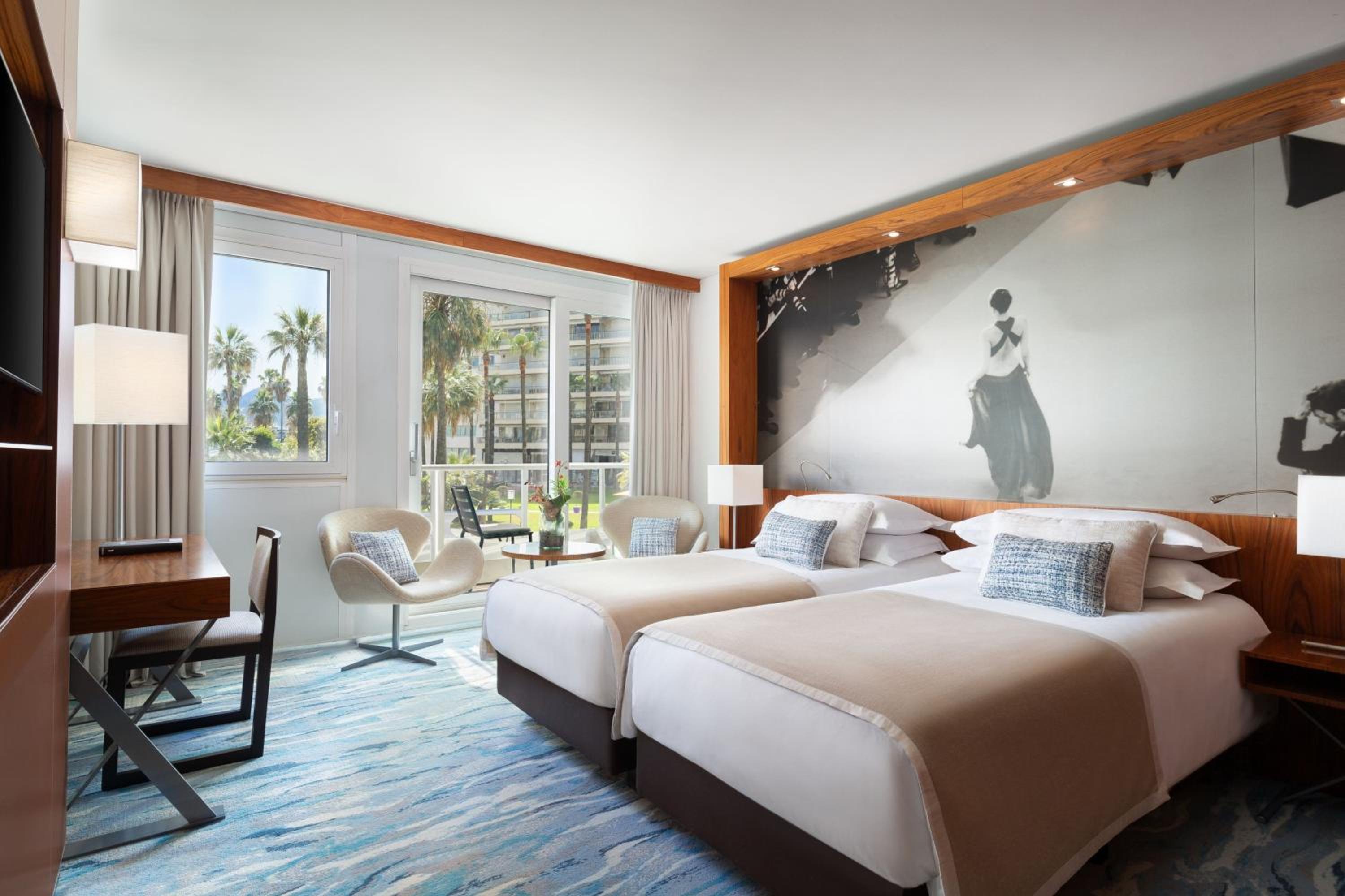 Deluxe Twin Room with Garden View - Photo 11