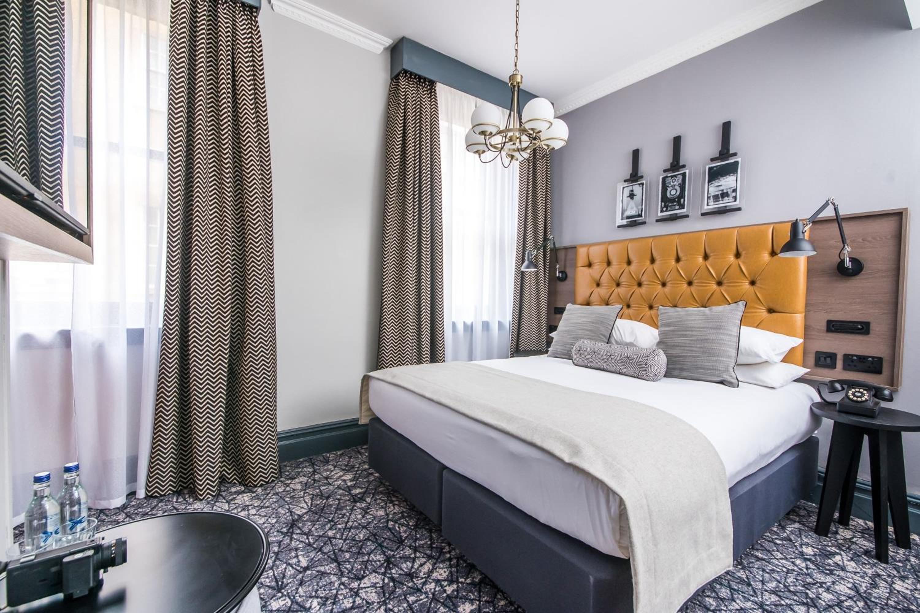 Superior Print, Guest room, 1 Double - Photo 7