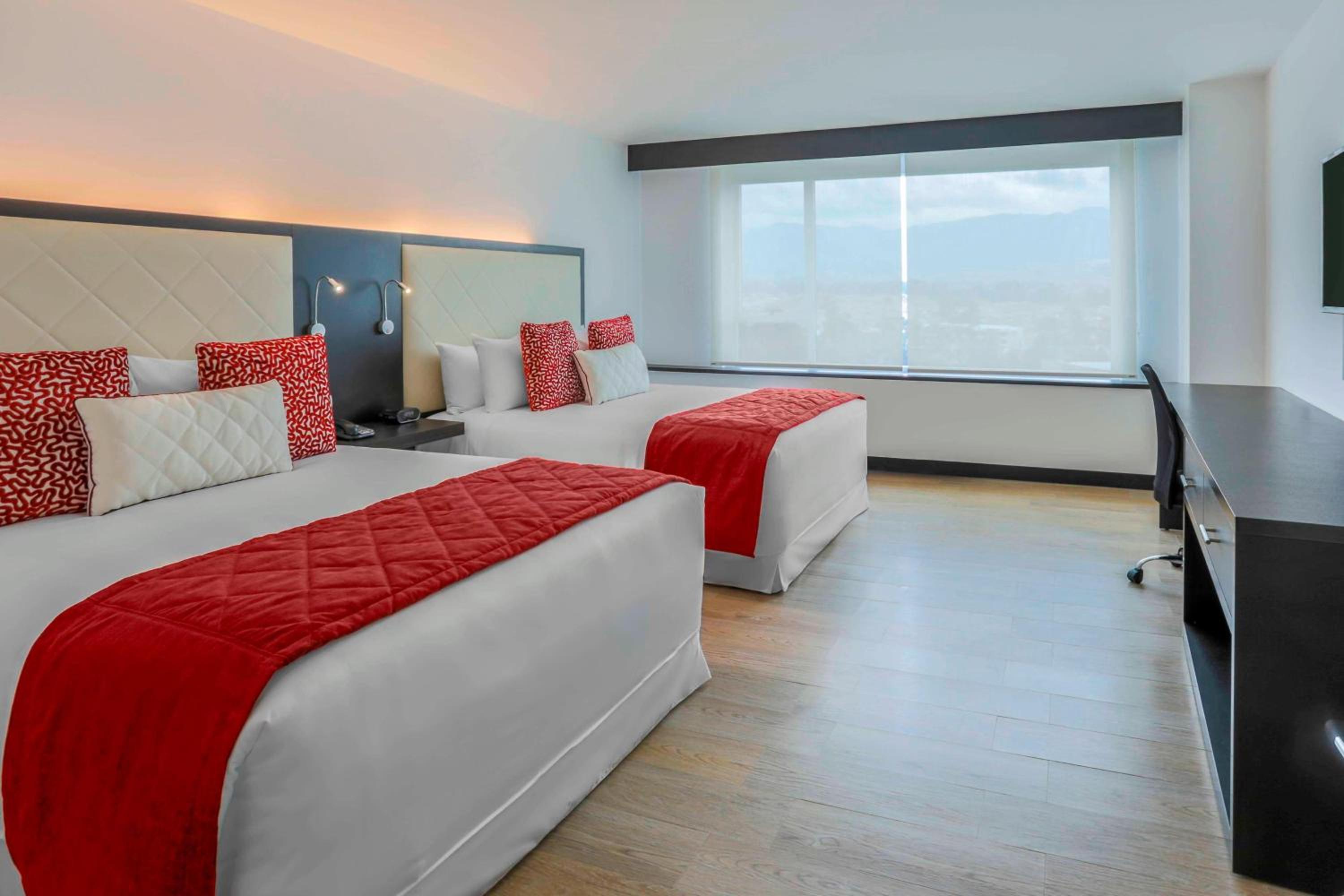 Double Room with Two Double Beds photo 1