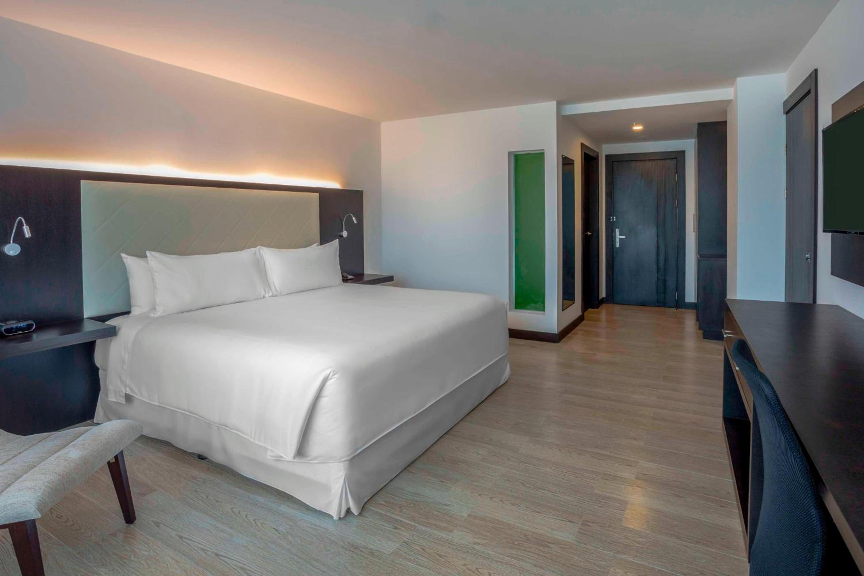 Suite photo 1