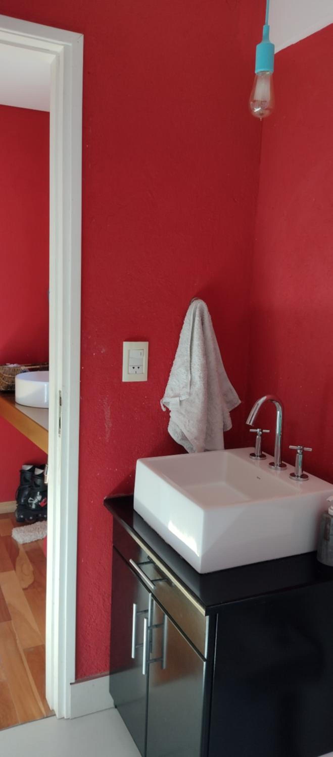 Three-Bedroom House photo 3