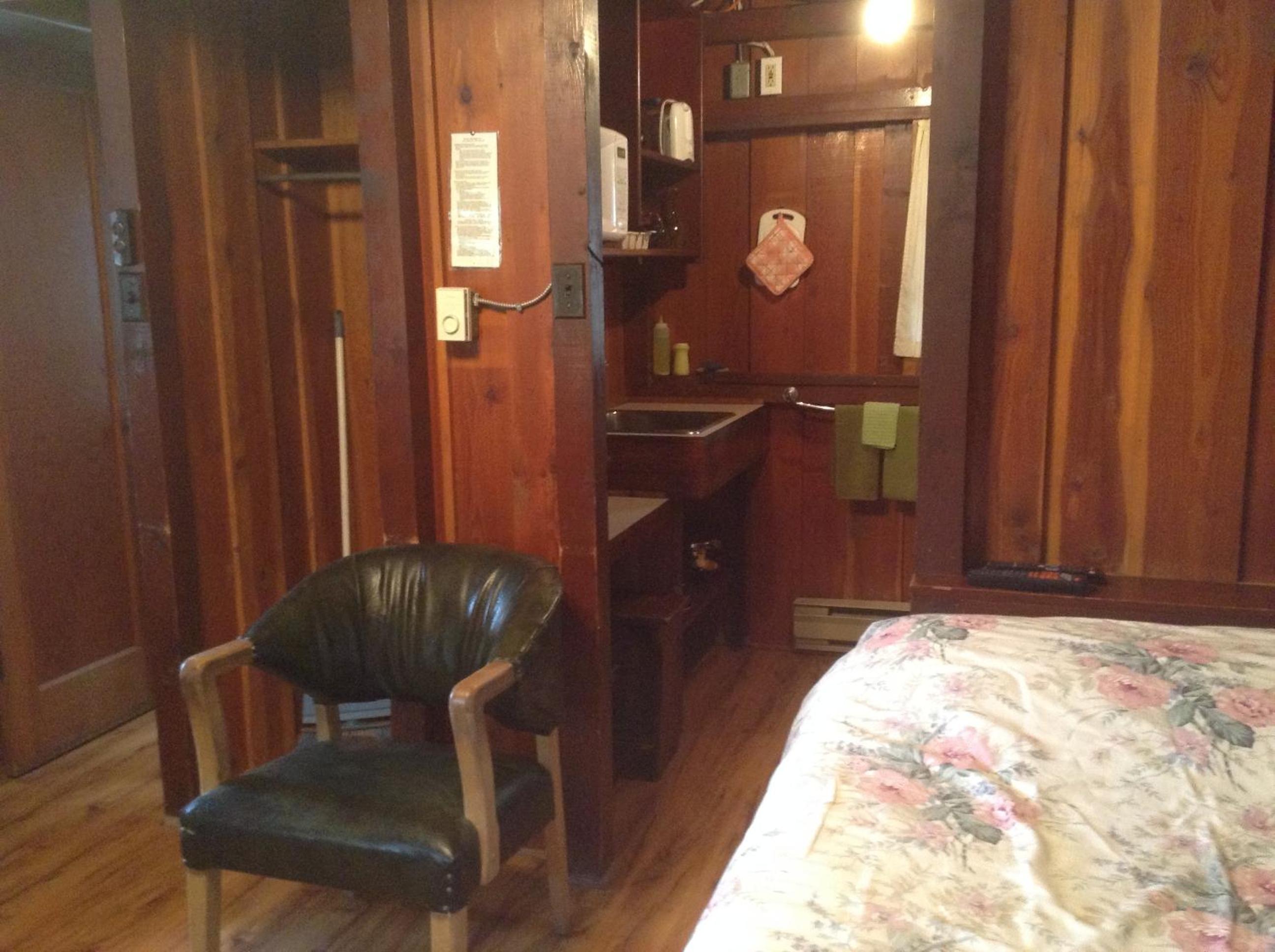 Cottage (2 Adults) photo 2
