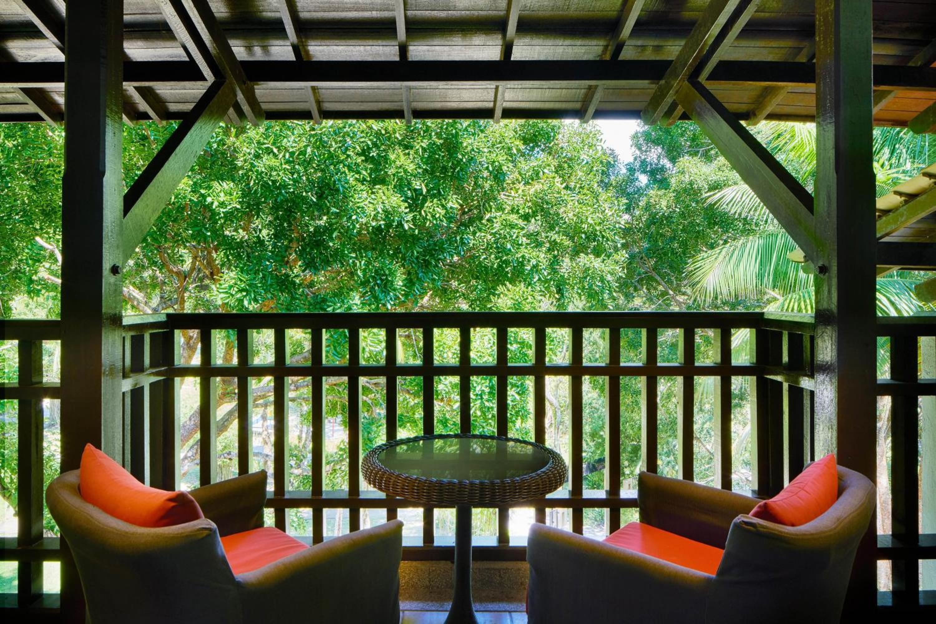 King Room with Garden View - Photo 3
