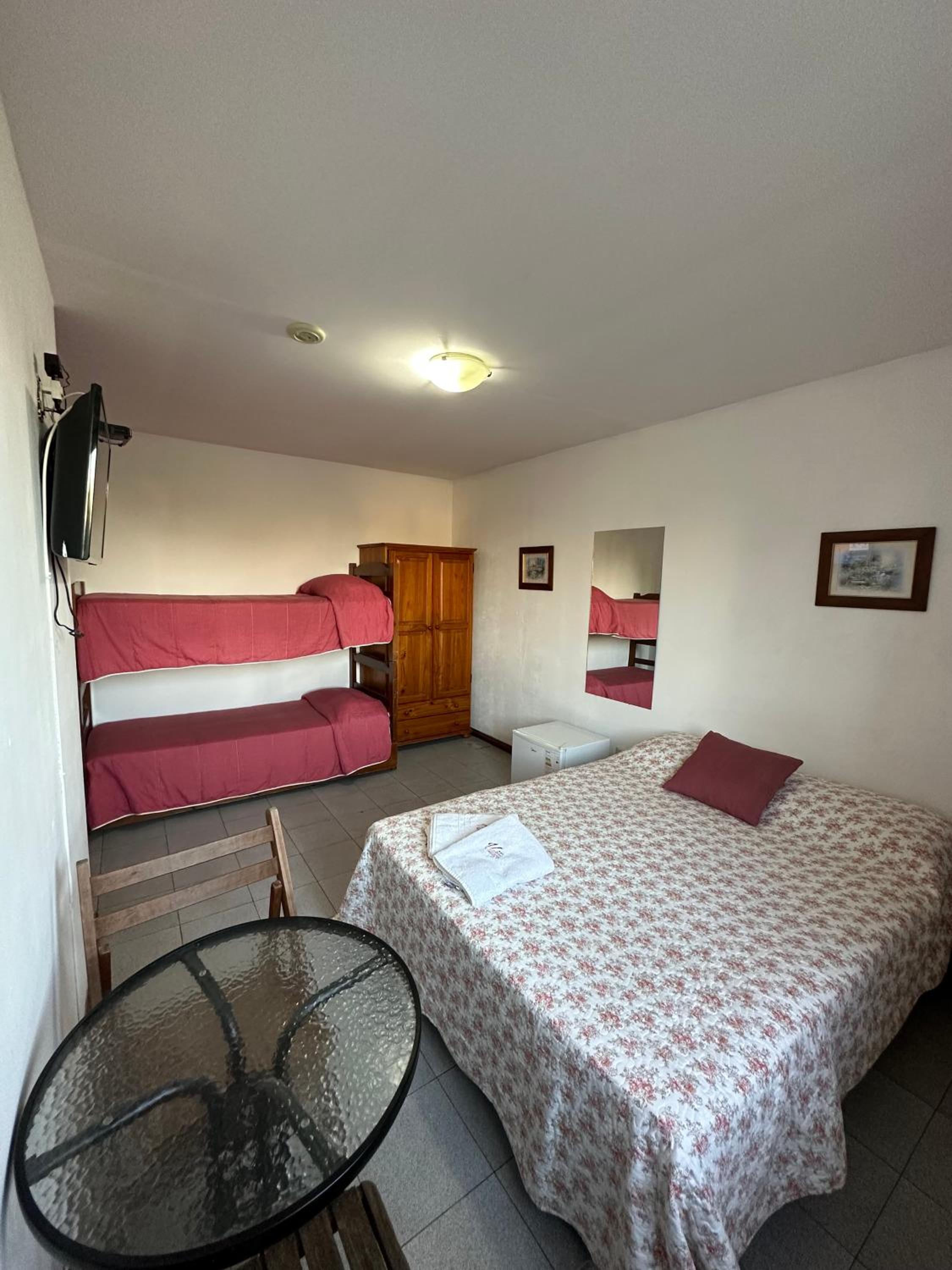 Basic Single Room photo 2