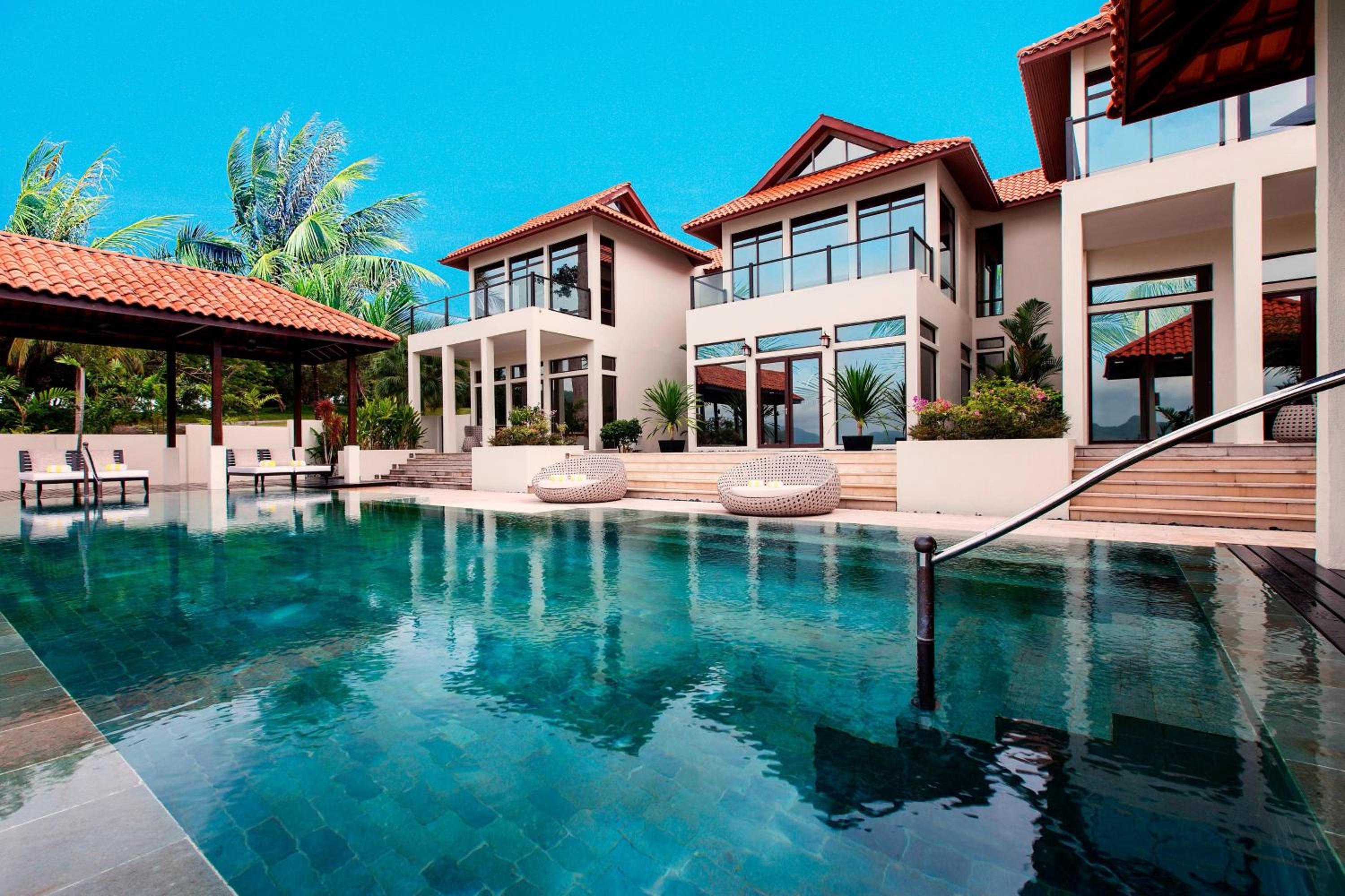 Five-Bedroom Villa with Private Pool and Ocean View - Photo 6