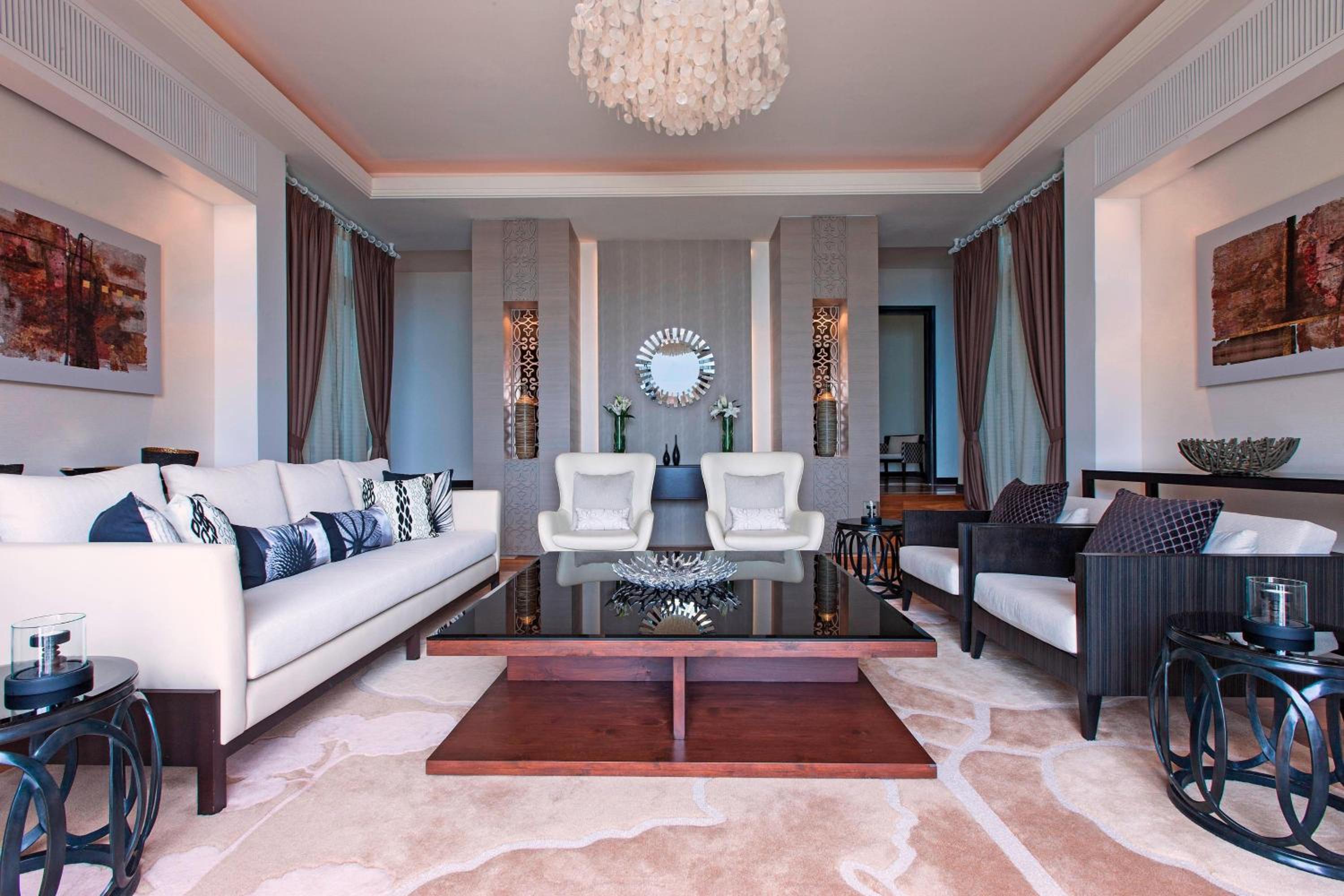 Five-Bedroom Villa with Private Pool and Ocean View - Photo 8