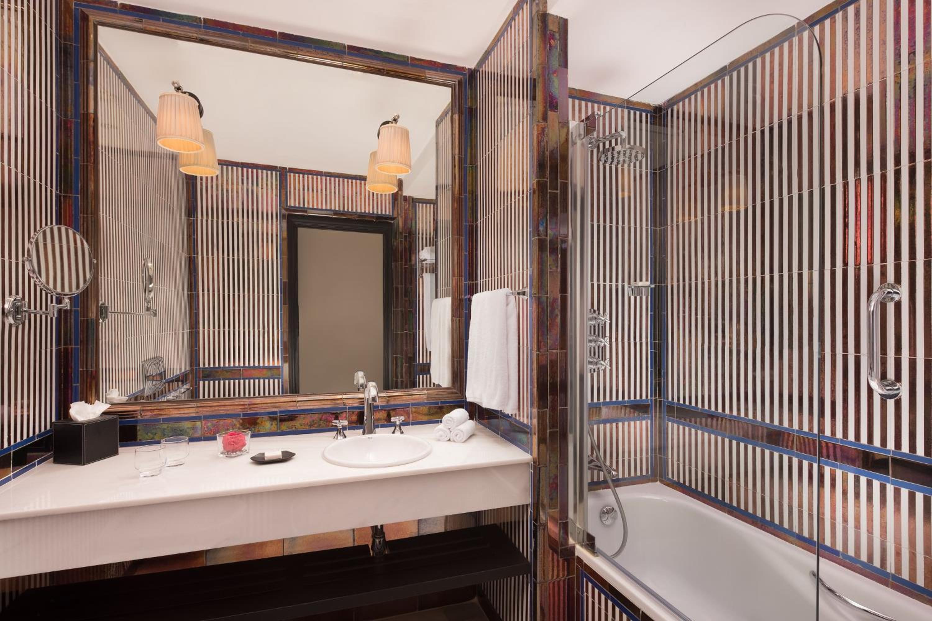 Grand Deluxe Double Room with Terrace