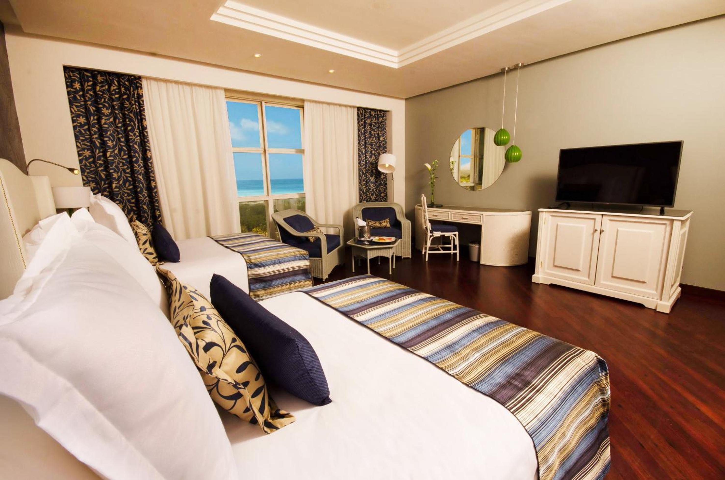 Deluxe Double Room with Sea View photo 2