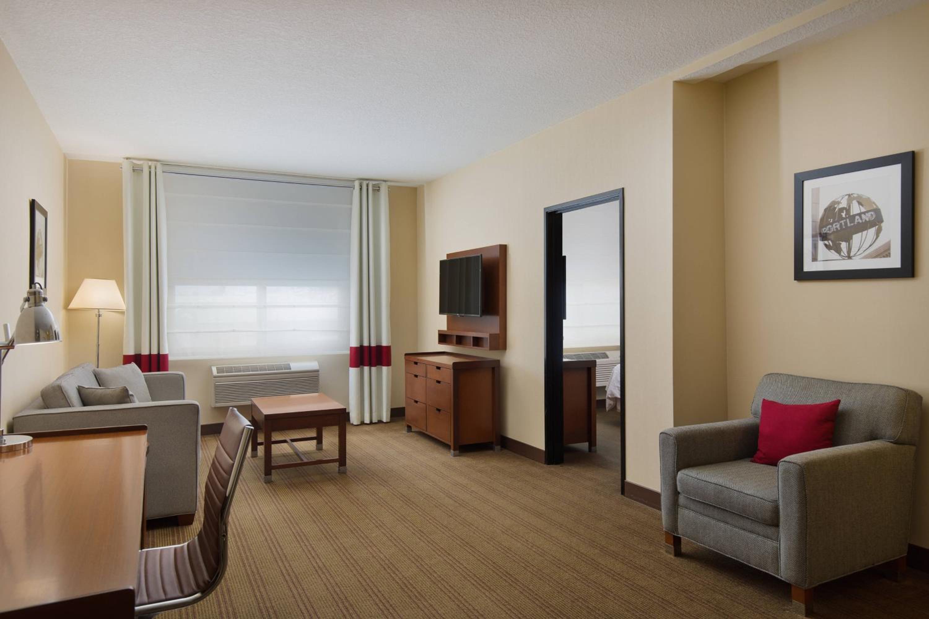 Executive Queen Suite, 1 Bedroom Executive Suite - Photo 1