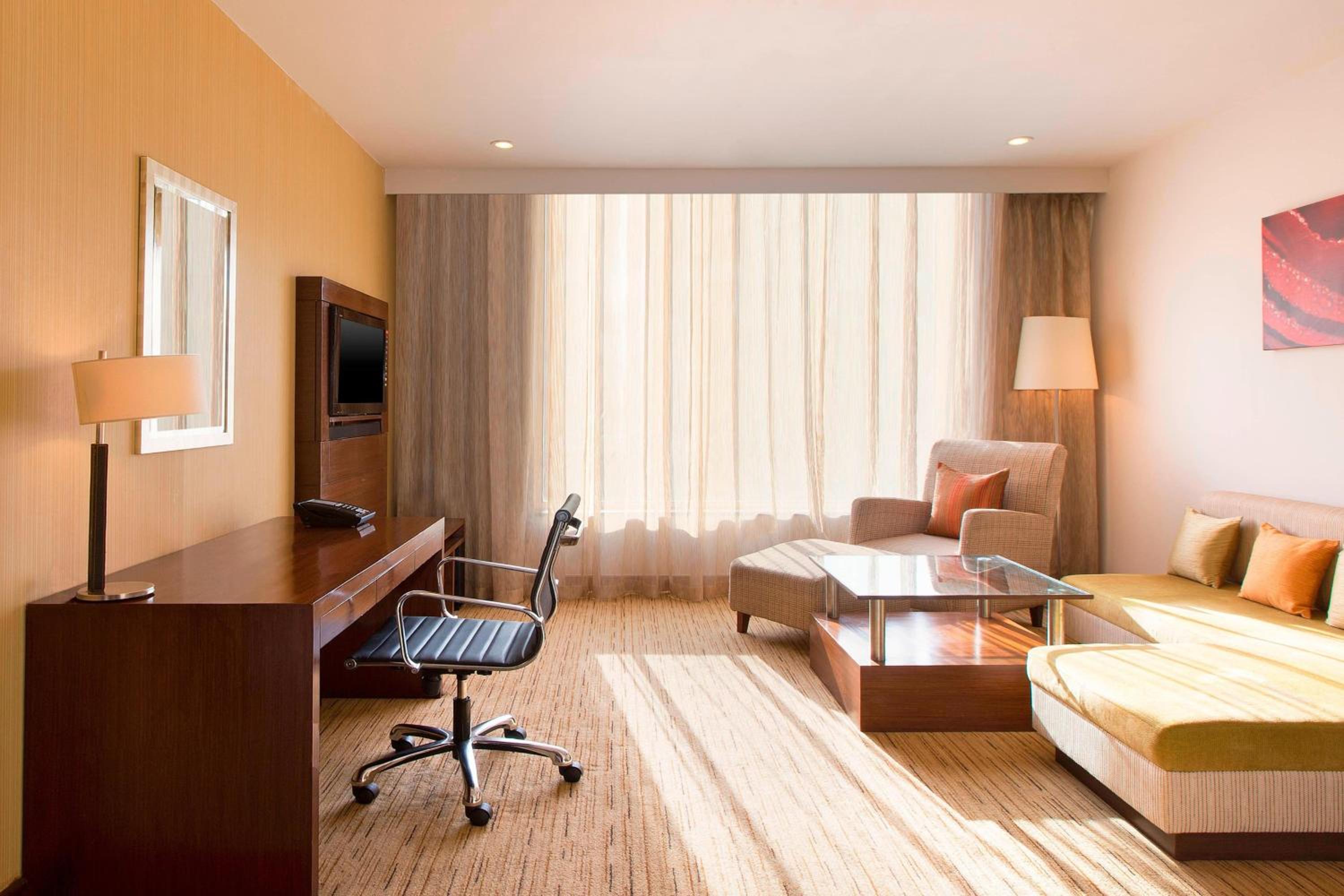 Executive Suite with Pool view with 30% discount on Food & Soft Beverages and Complimentary Lounge Access with 2 IMFL drinks & snack buffet during 1800 to 2000 hrs