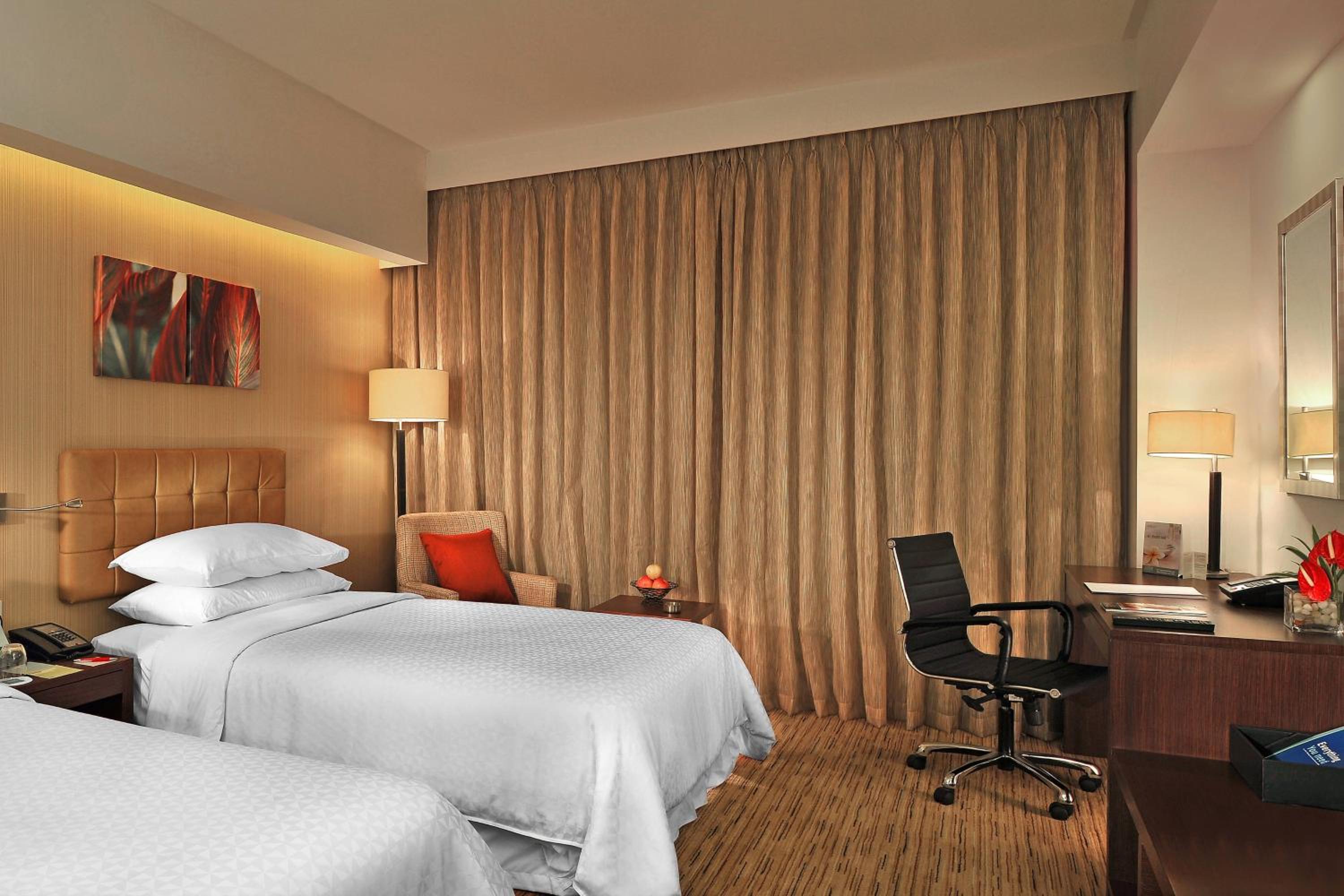 Deluxe Twin Bed with 30% discount on Food & Soft Beverages - Photo 3